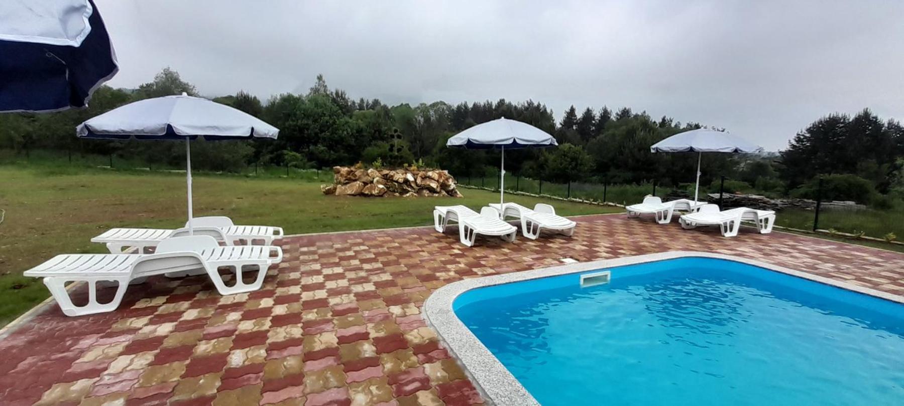 Ilievi Guest Houses
