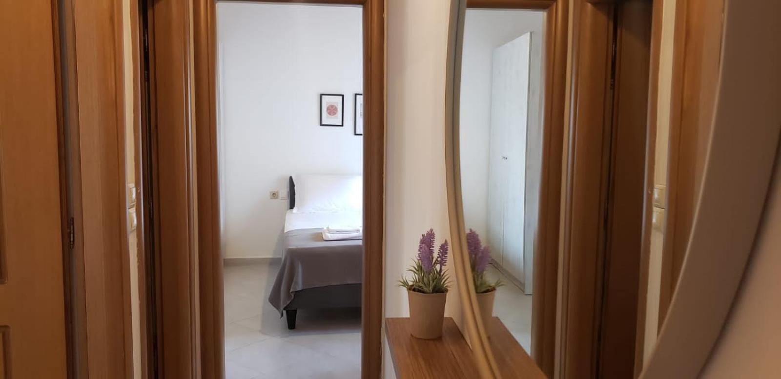 Michalis, 2-bedroom apartment in Saranda