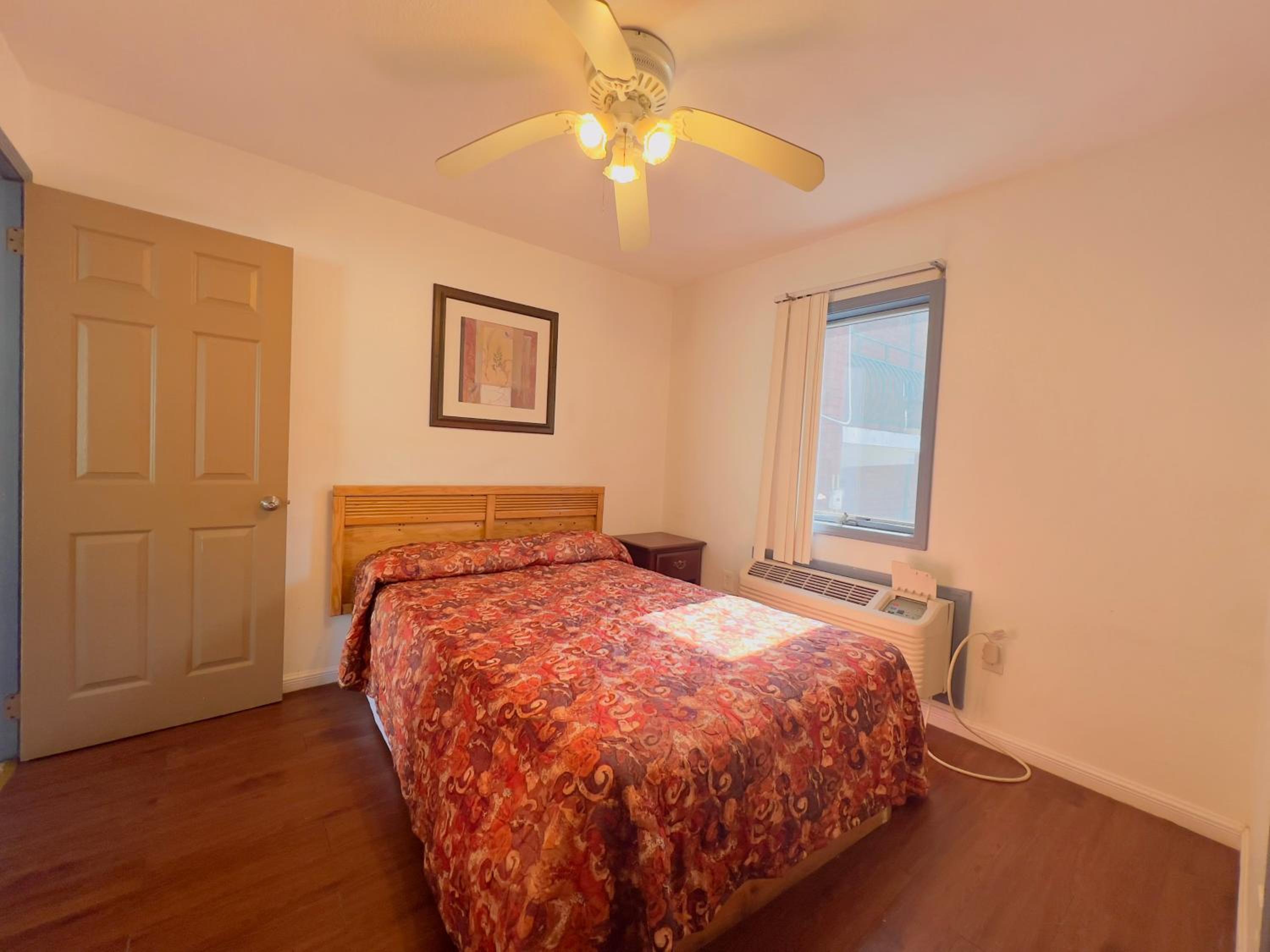 Shore Beach Houses - 52 - 405 Porter Avenue view 4