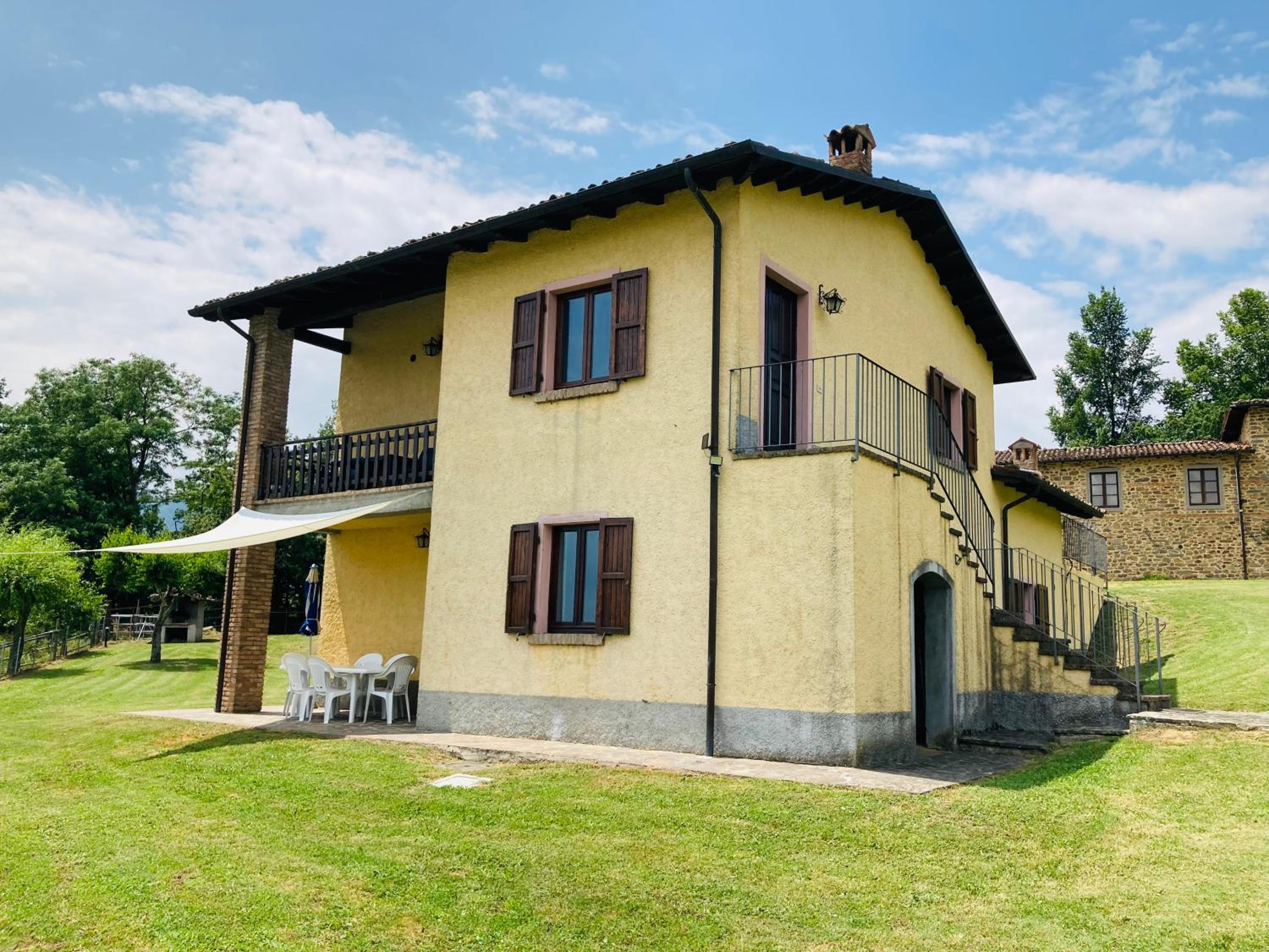 Agriturismo Tramonti view 3