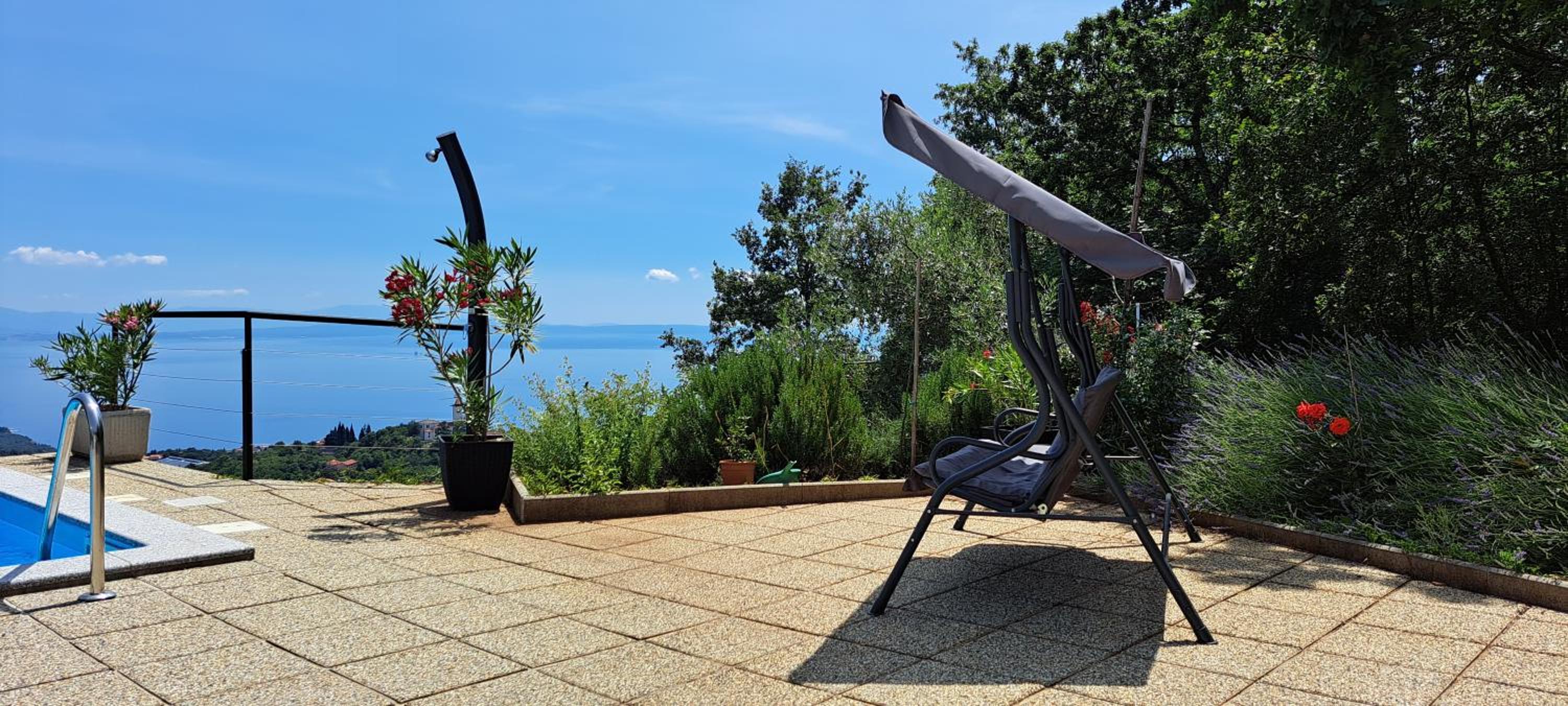Villa Kruno, with the pool and spectacular sea view view 3