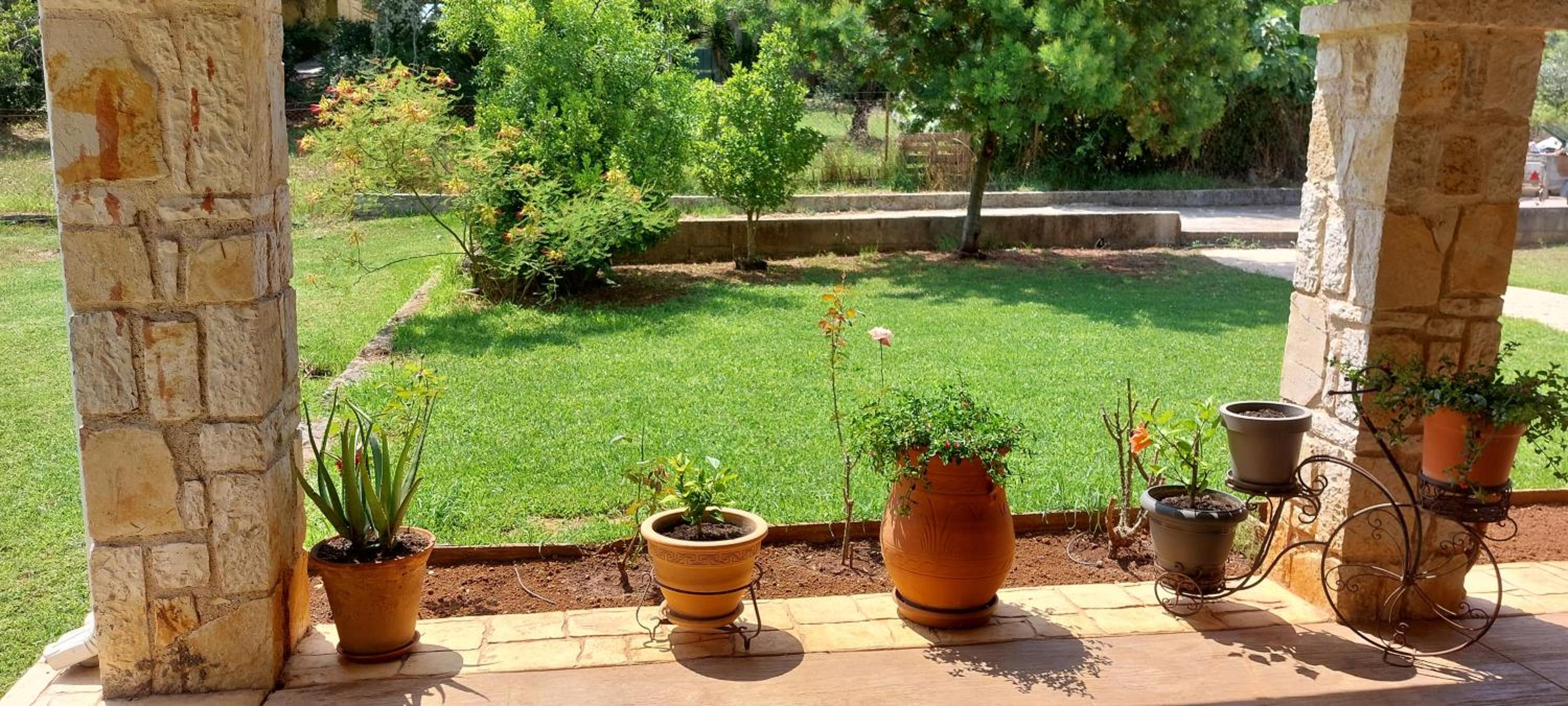 Vintage Villa view 4
