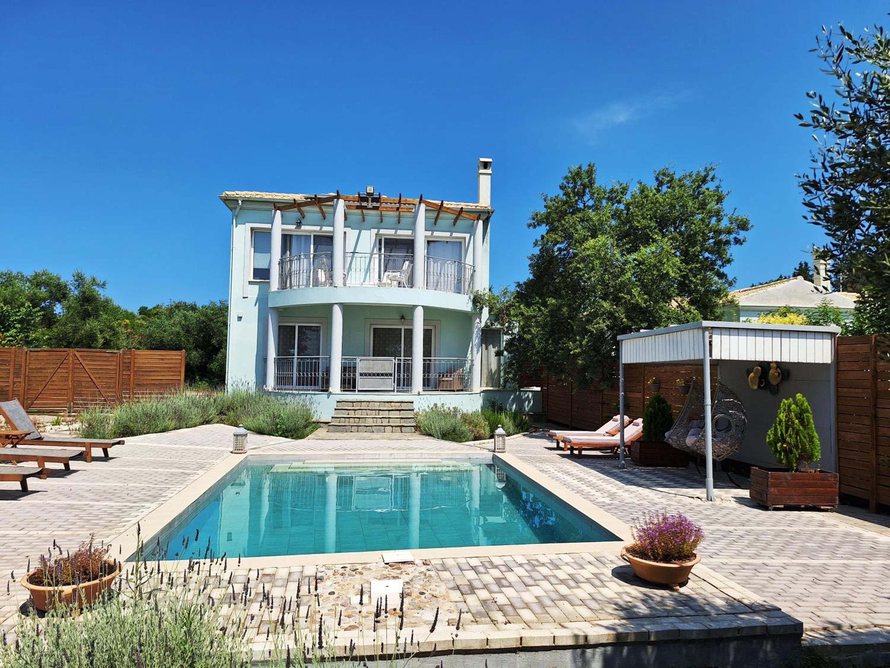 Villa Serenity - off grid villa view 2
