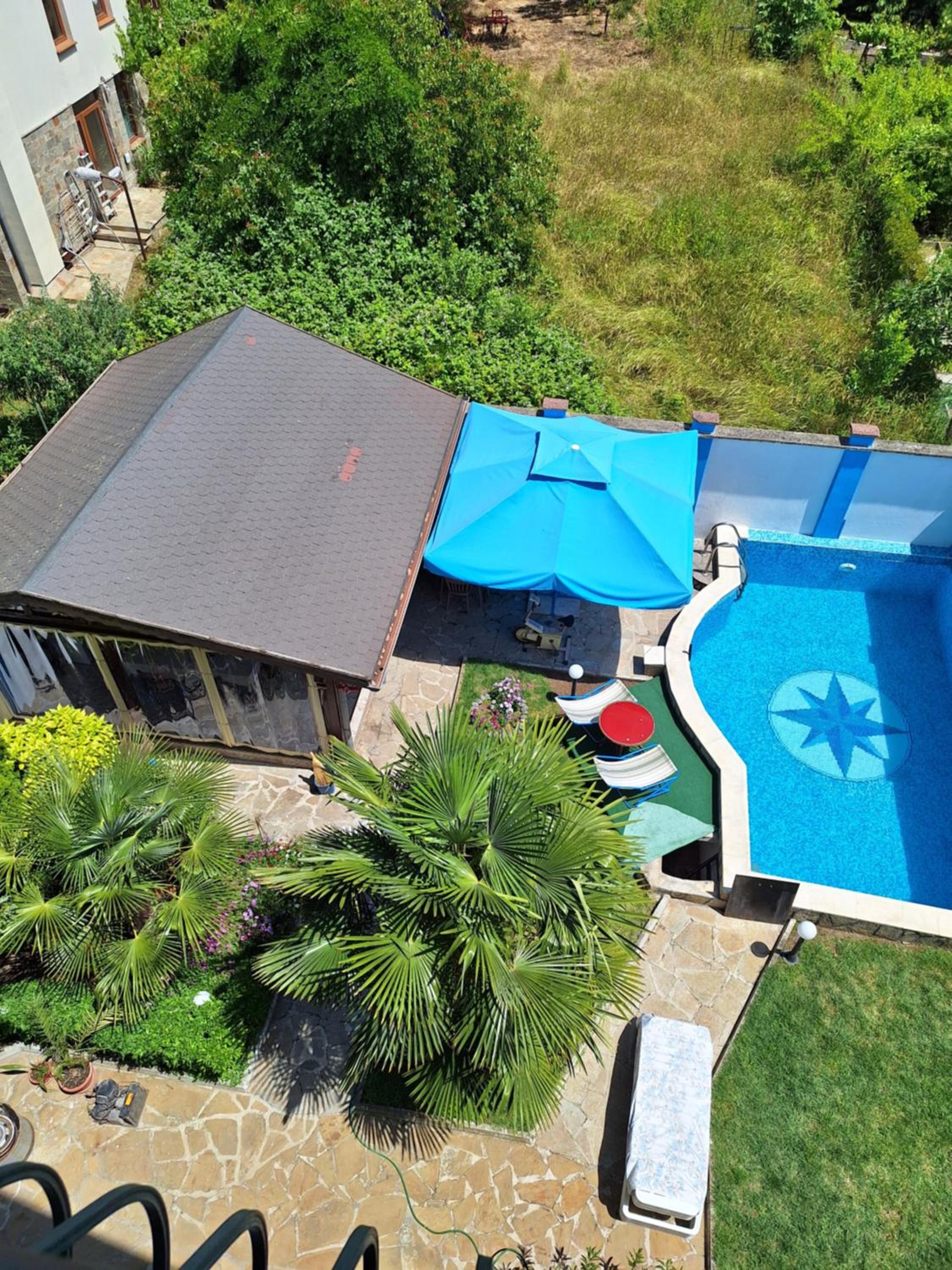 Topalovi Guest House