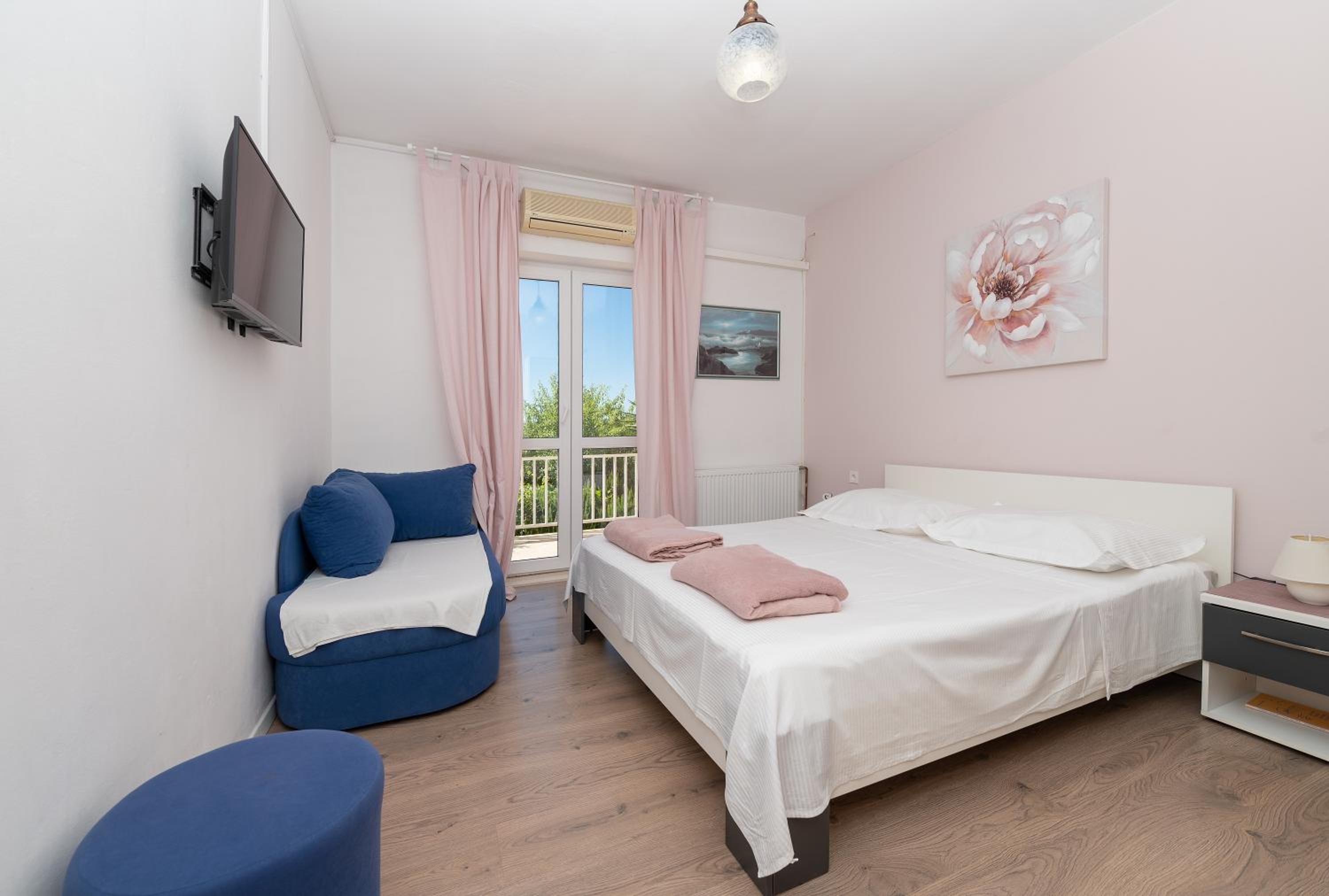 APARTMANI SANI view 3