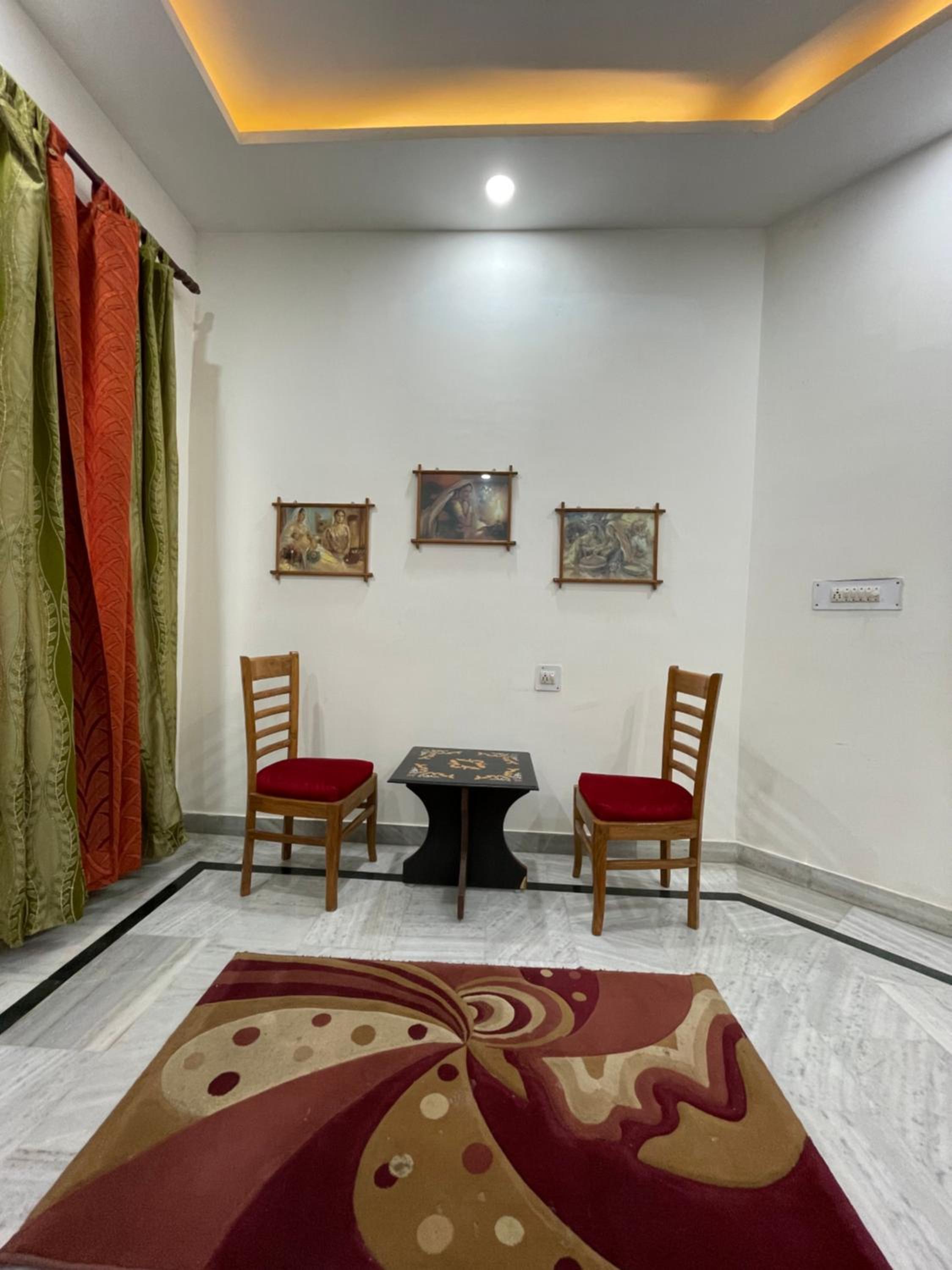 N.Homestay