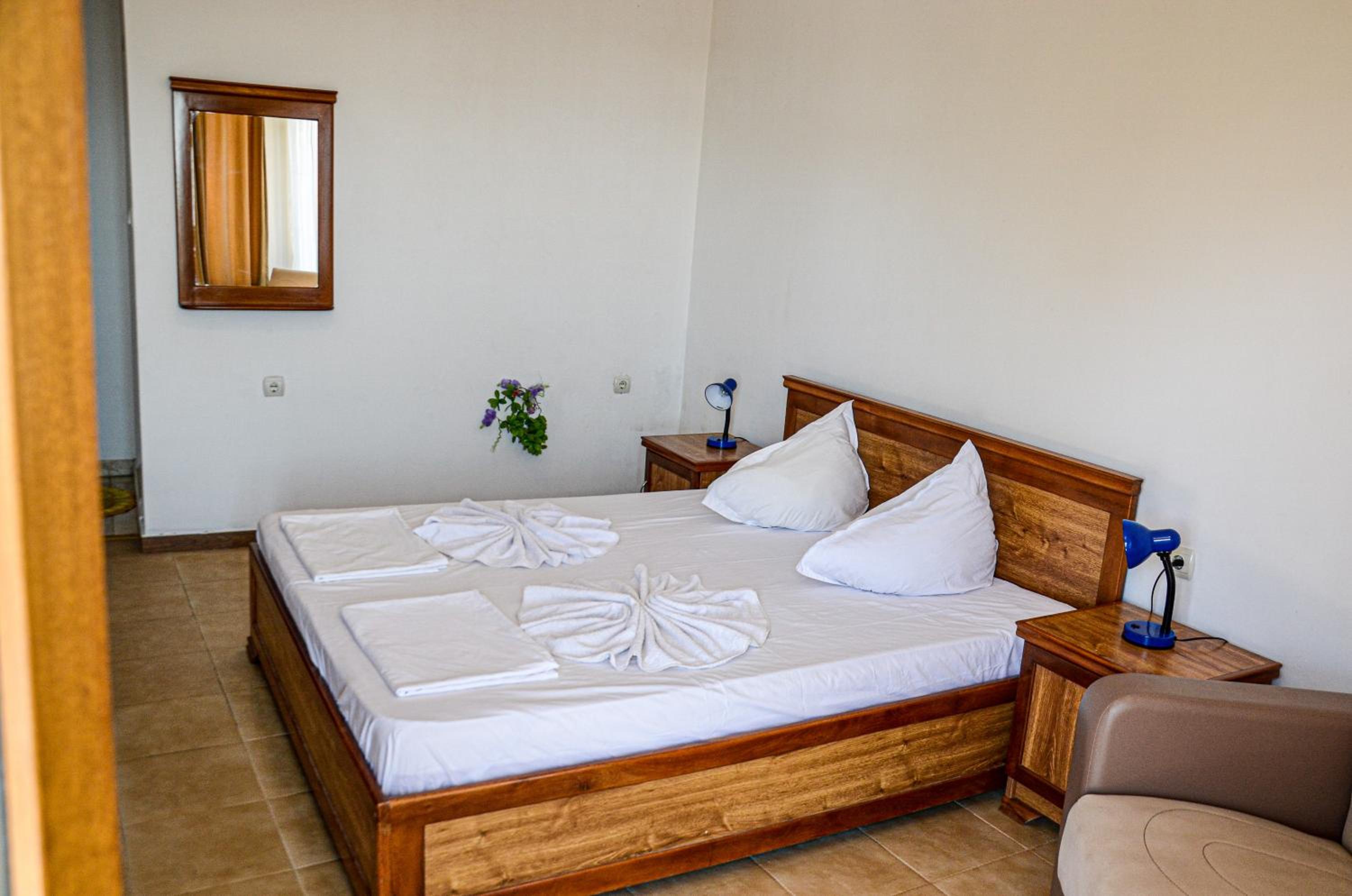 Marinovi Guest House