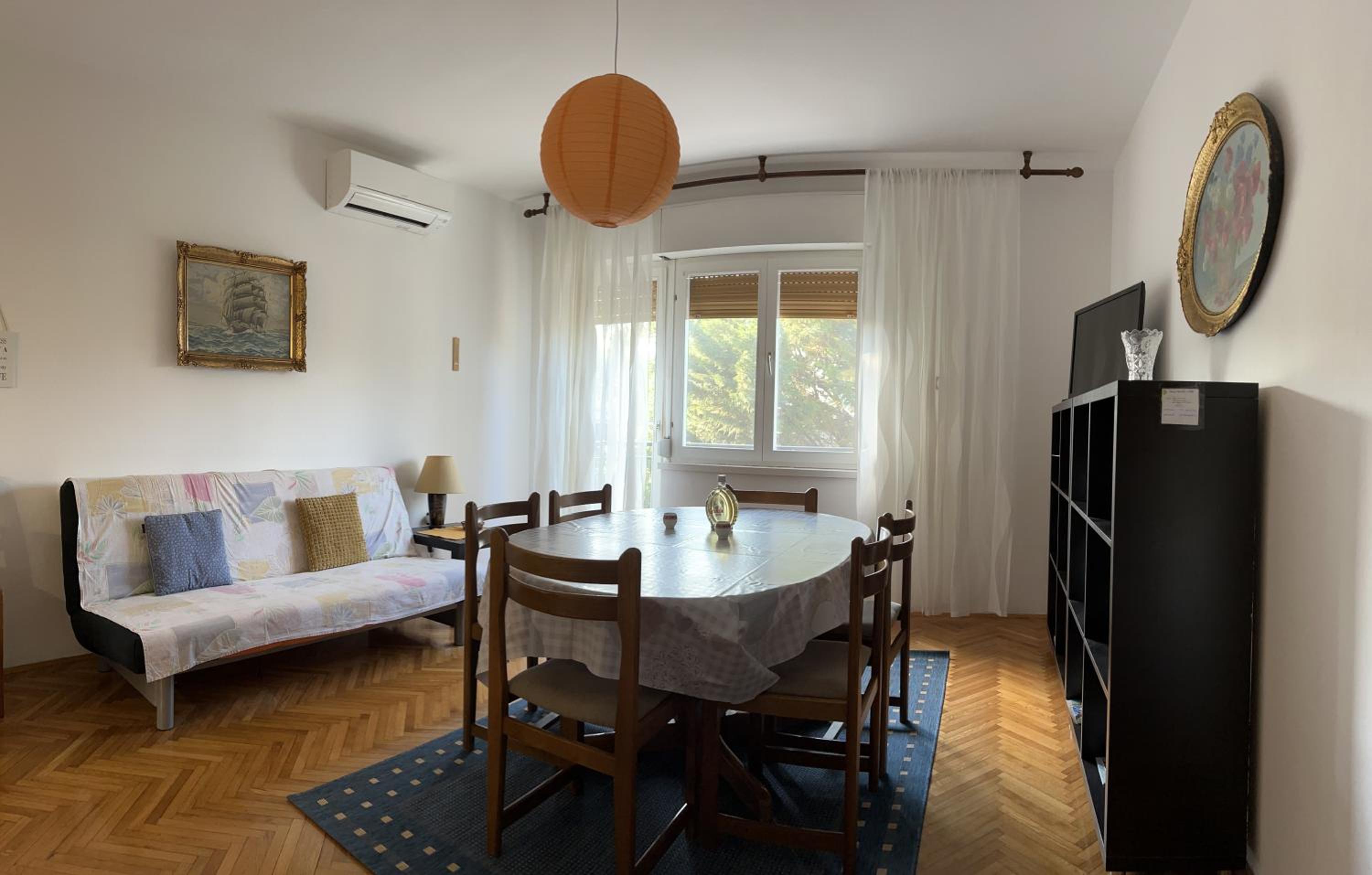 Apartment Sersic view 5