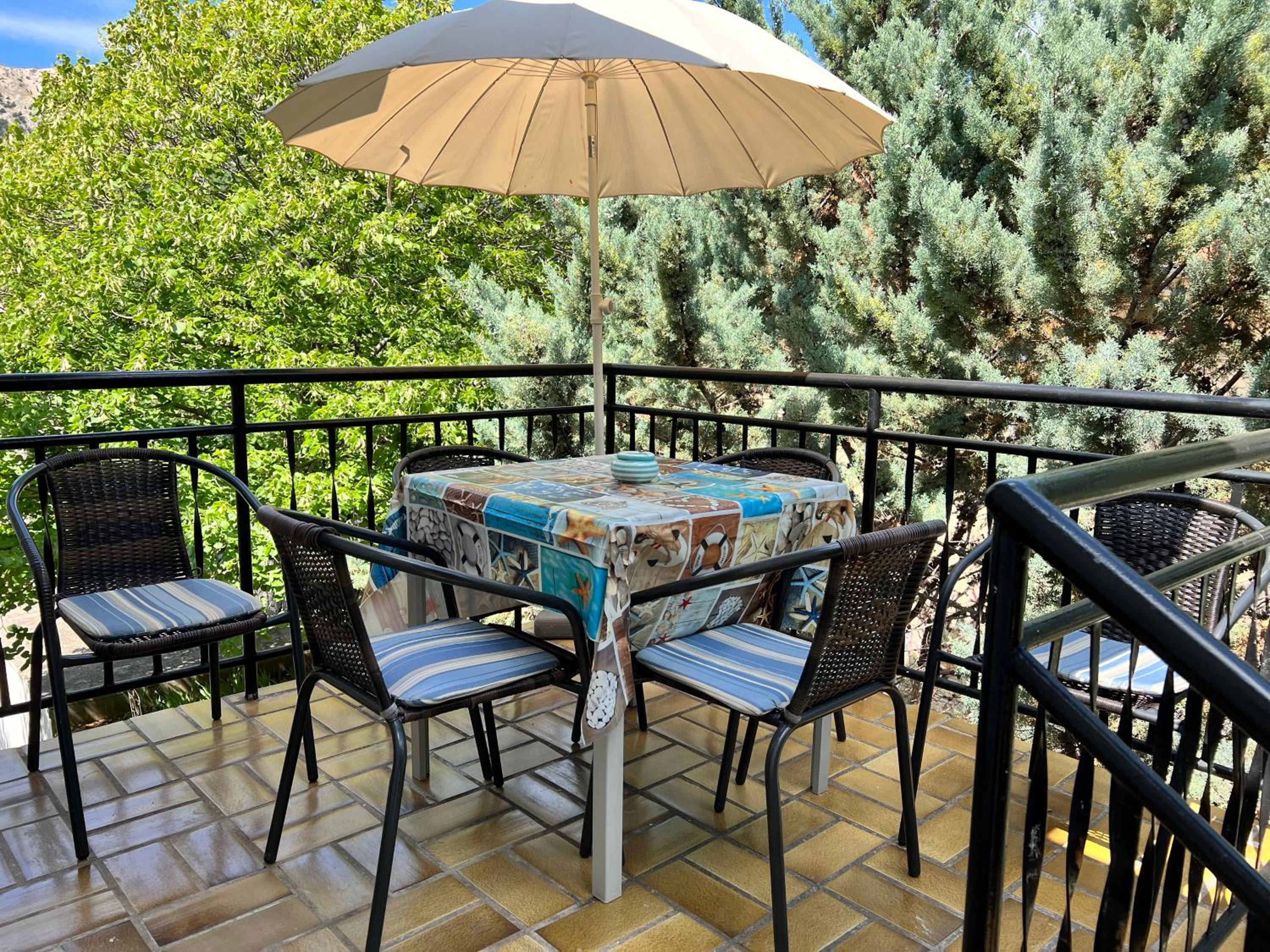 Apartment Sersic view 3