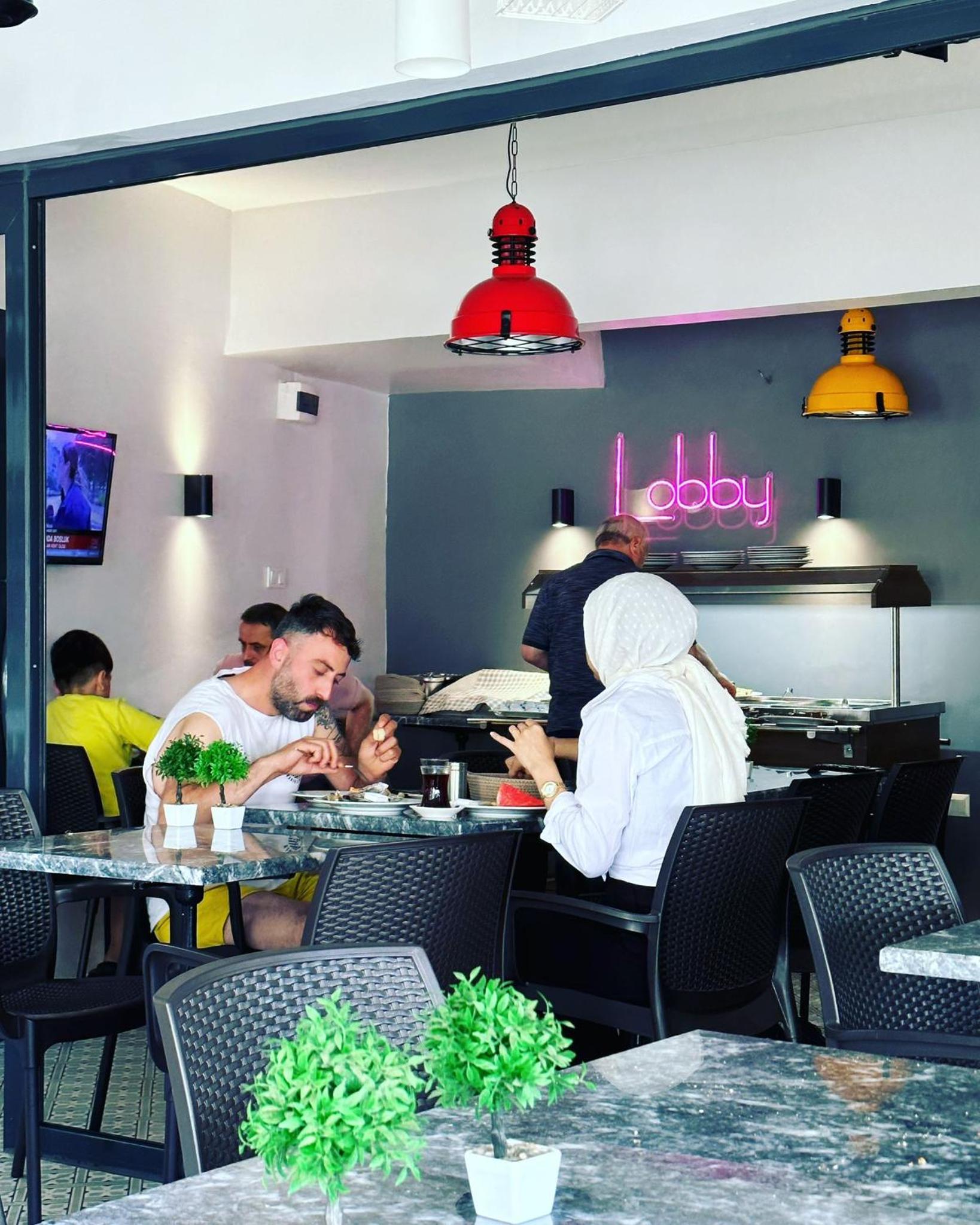 restaurant