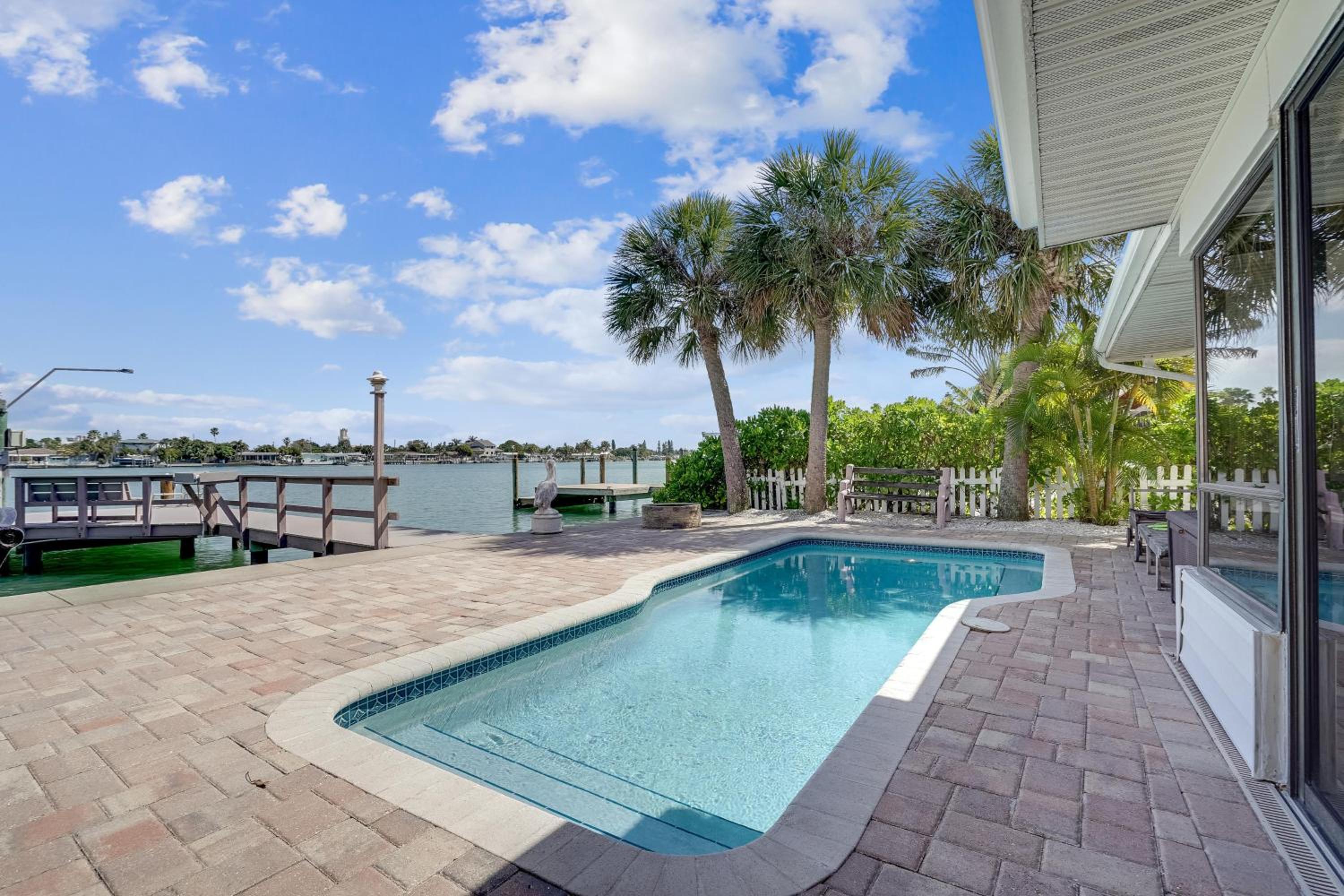 Manatee Home - Water Front Pool Home view 2