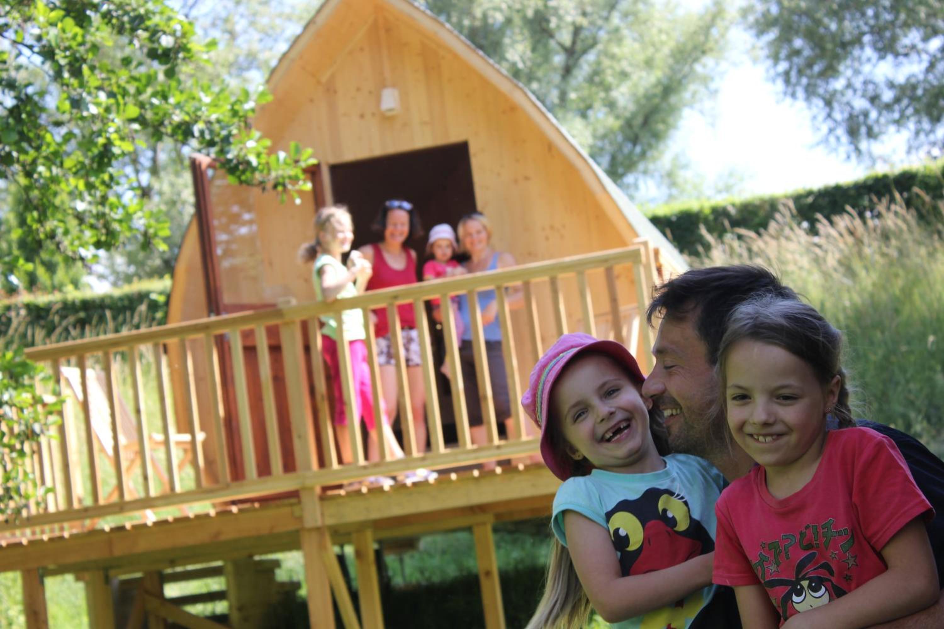 Camping & Pension Au an der Donau
