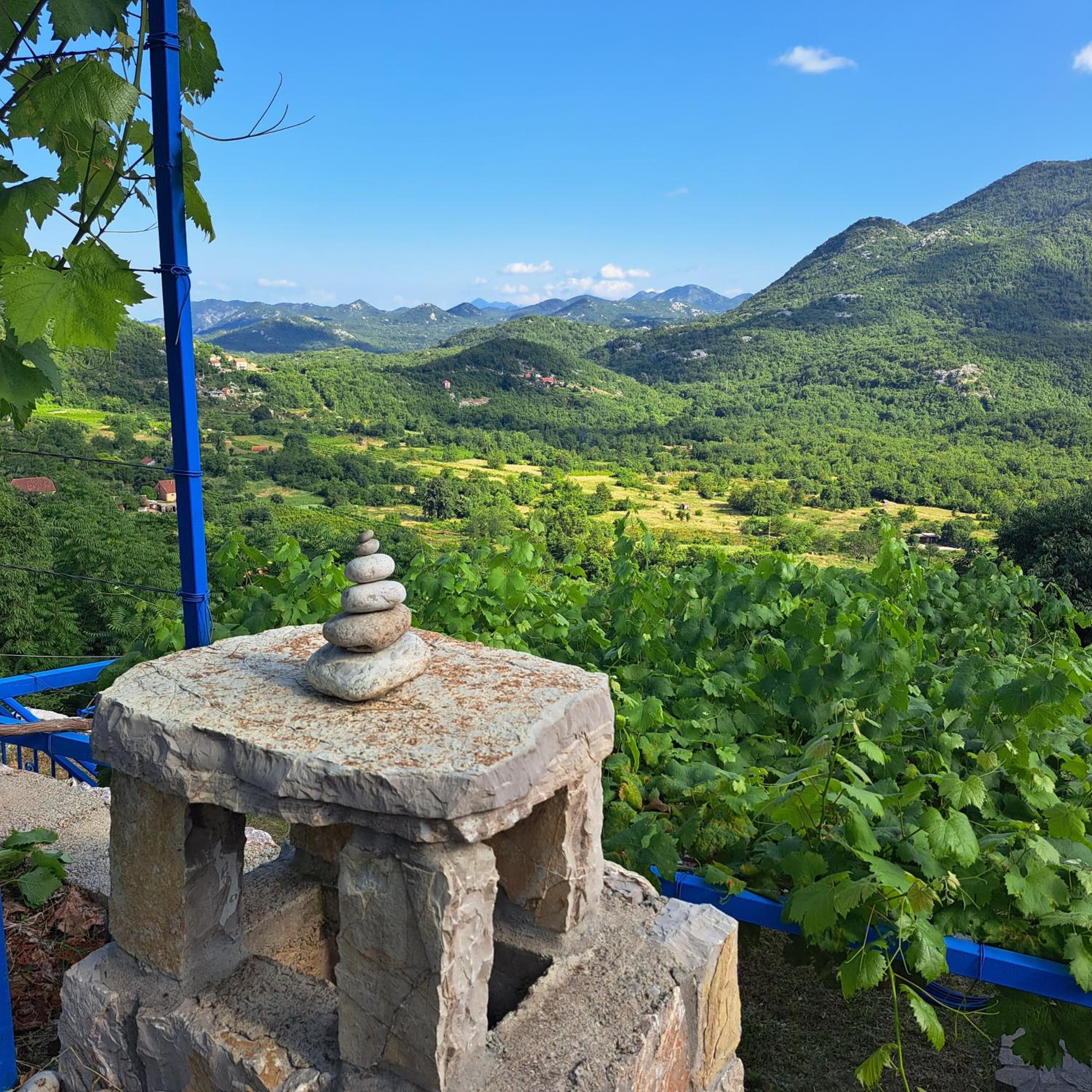 Etno house HAPPY VILLAGE view 3