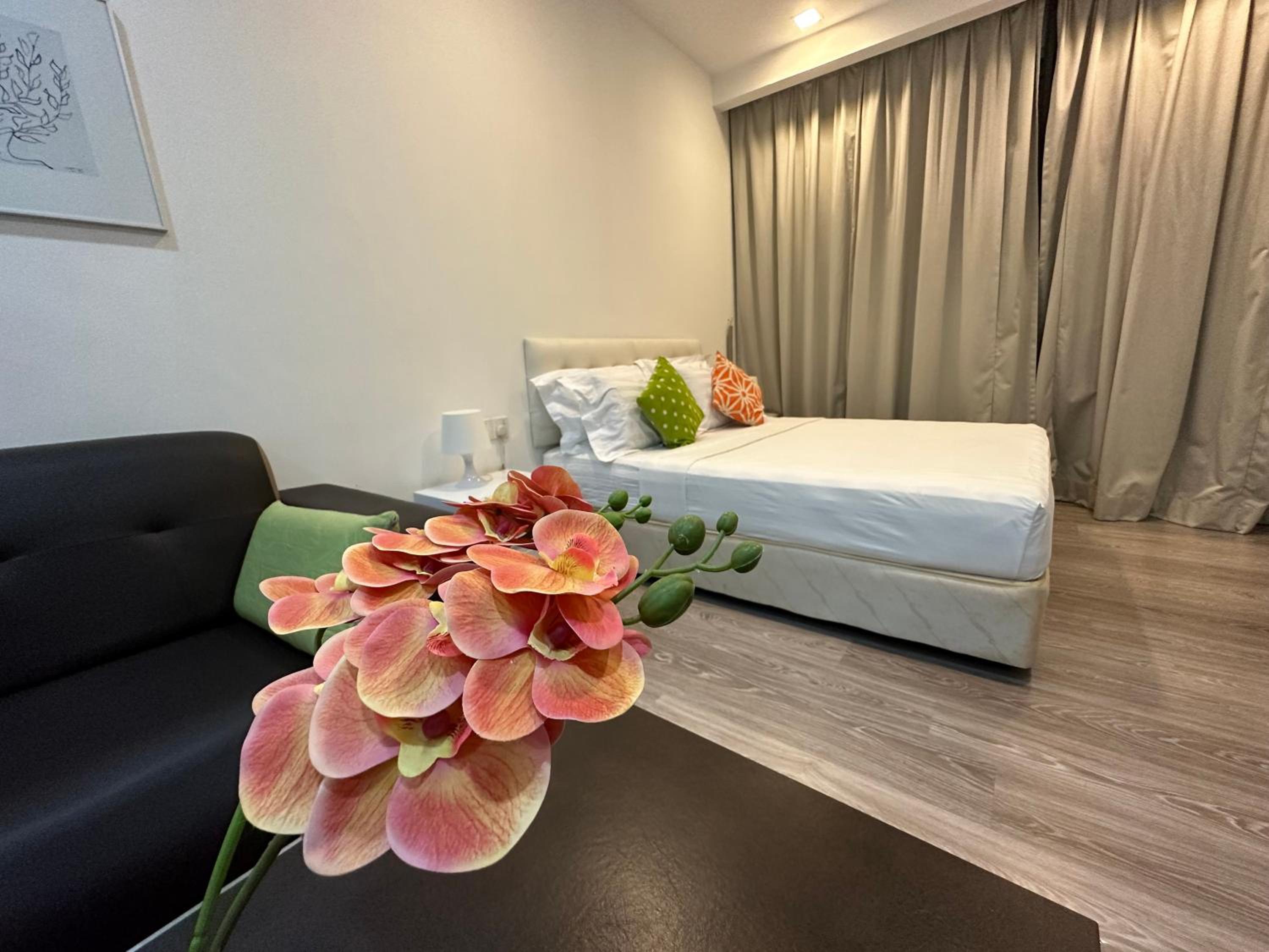 One Bukit Ceylon by Home Suites