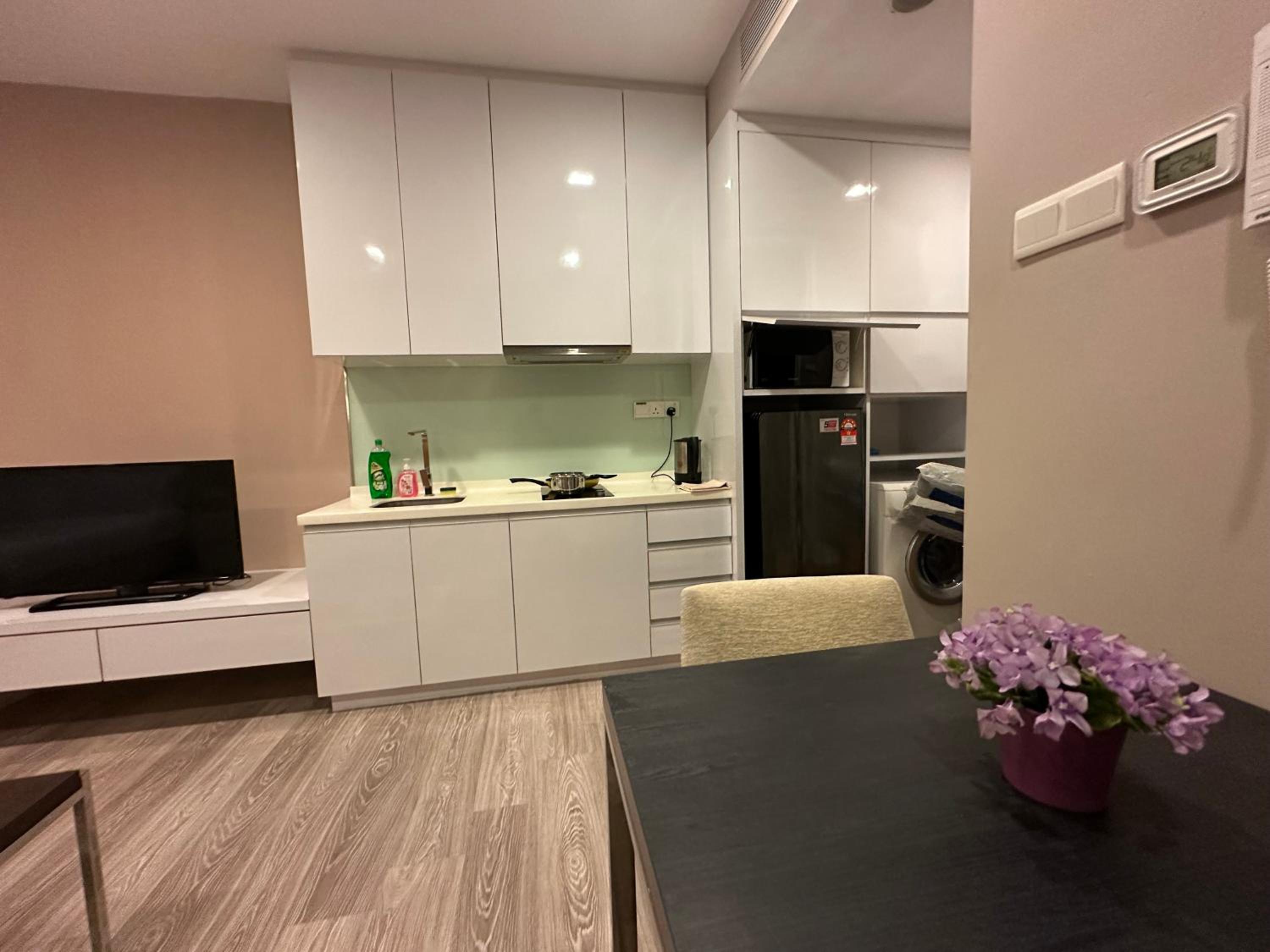 One Bukit Ceylon by Home Suites