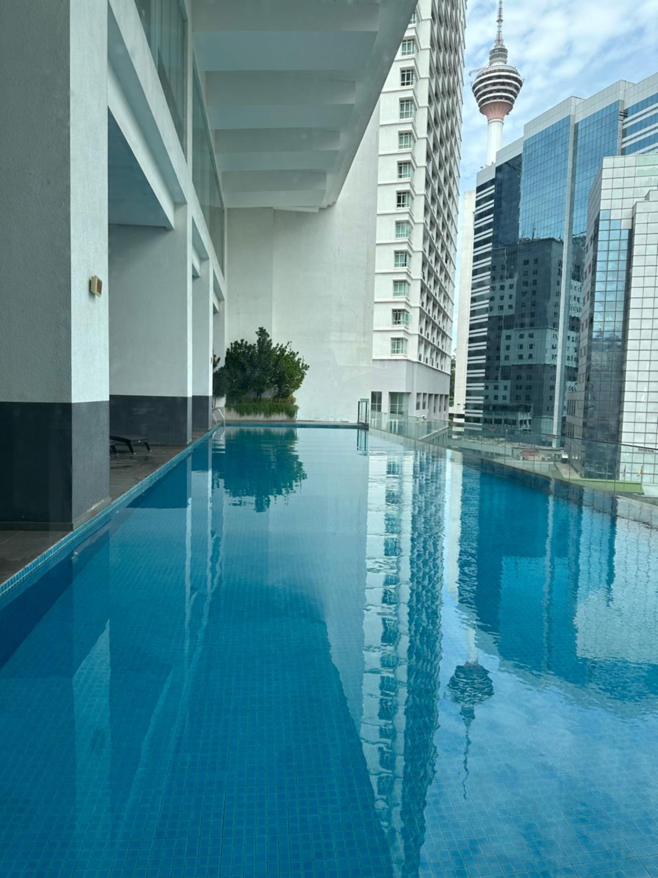 One Bukit Ceylon by Home Suites