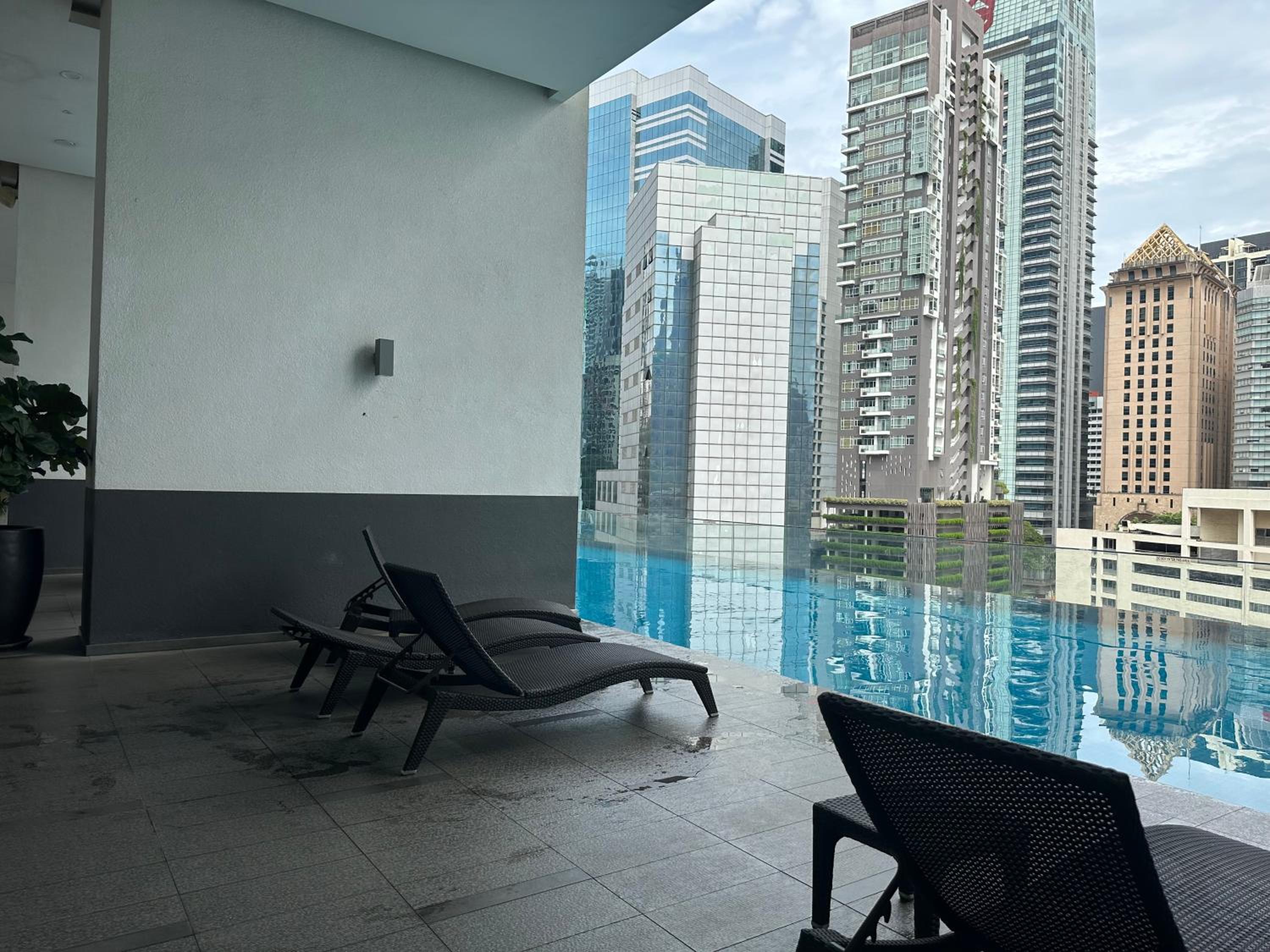 One Bukit Ceylon by Home Suites