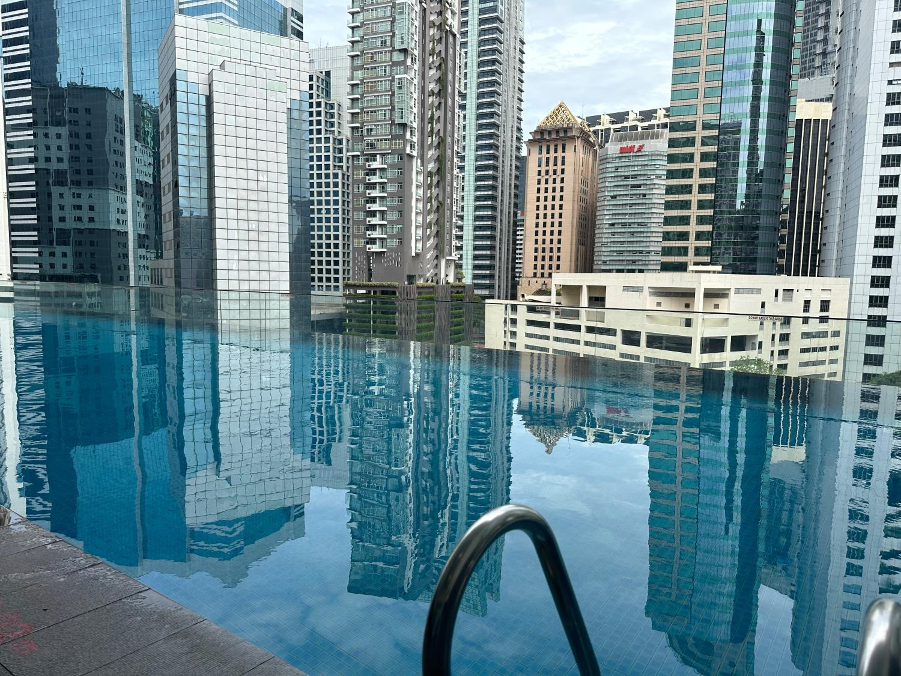 One Bukit Ceylon by Home Suites