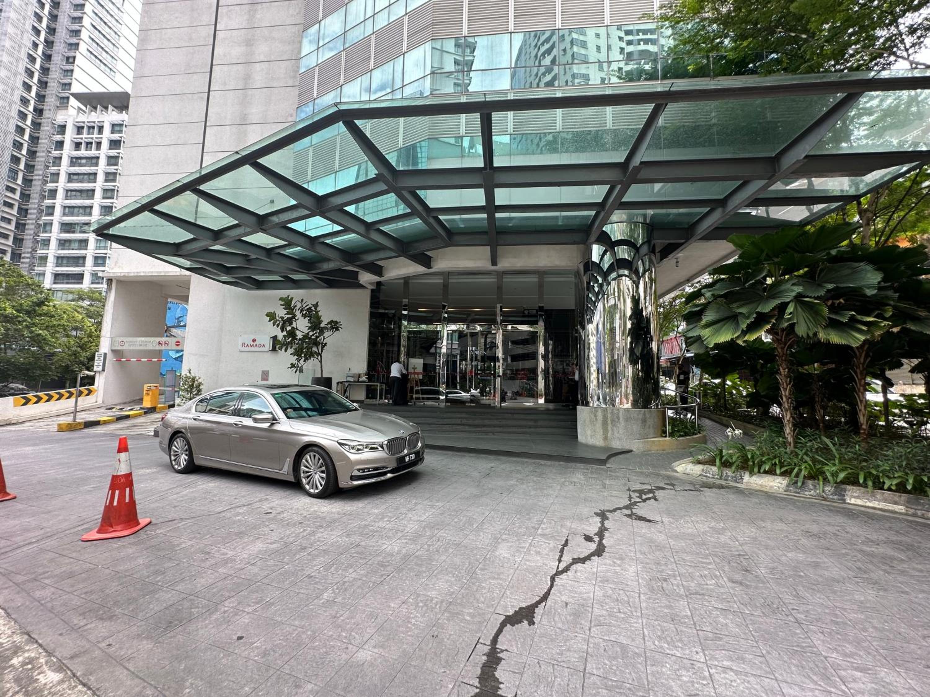 One Bukit Ceylon by Home Suites