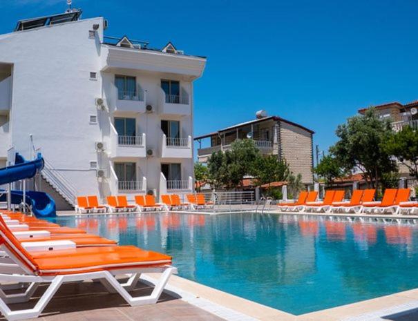 Side Vacations - Side Sunset Hotel - Property Image 1