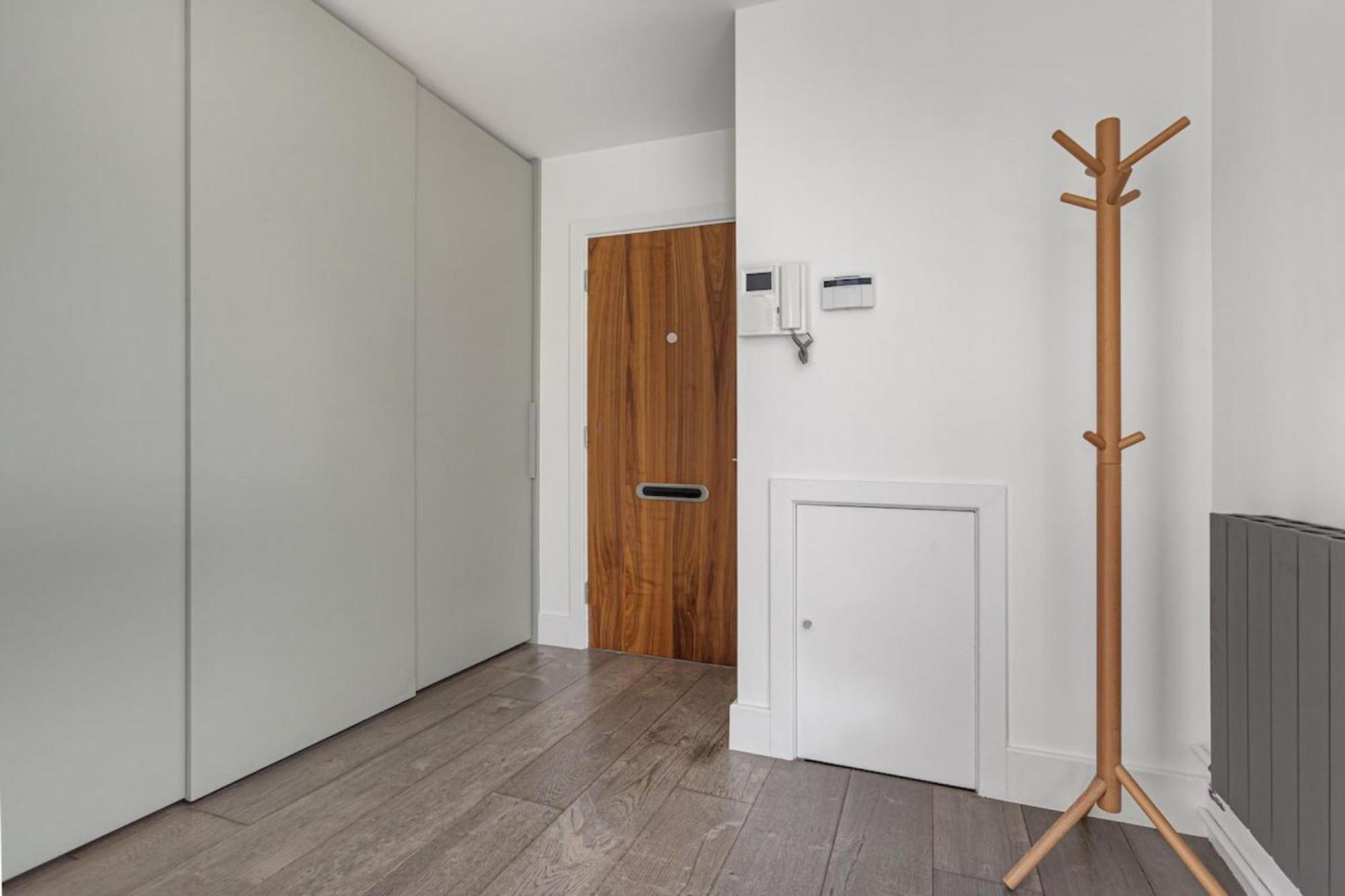 2 bedroom apartment in the heart of Knightsbridge