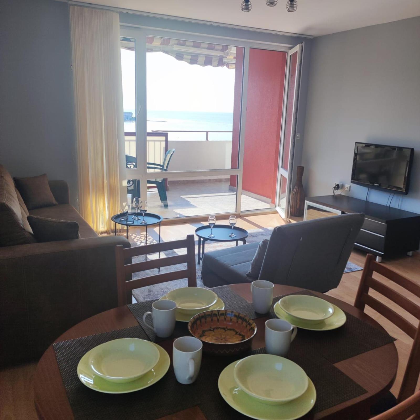 PANORAMA MARINA FORT BEACH - Premium Apartments Sea Viev view 3