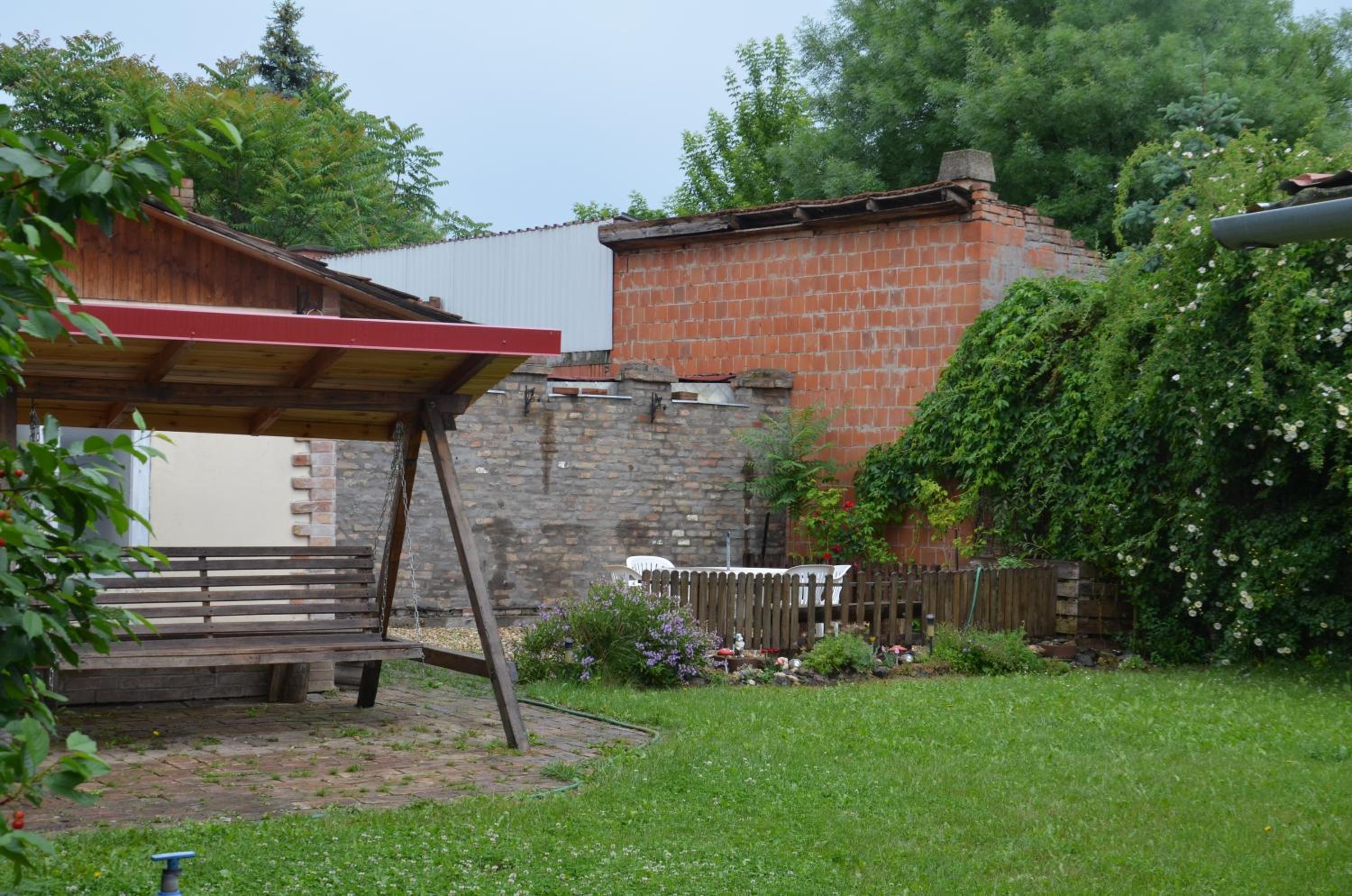 Photo 29