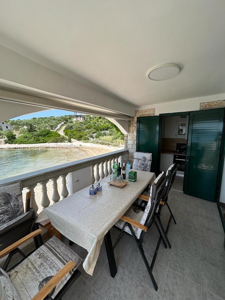 Holiday House Val with sea view