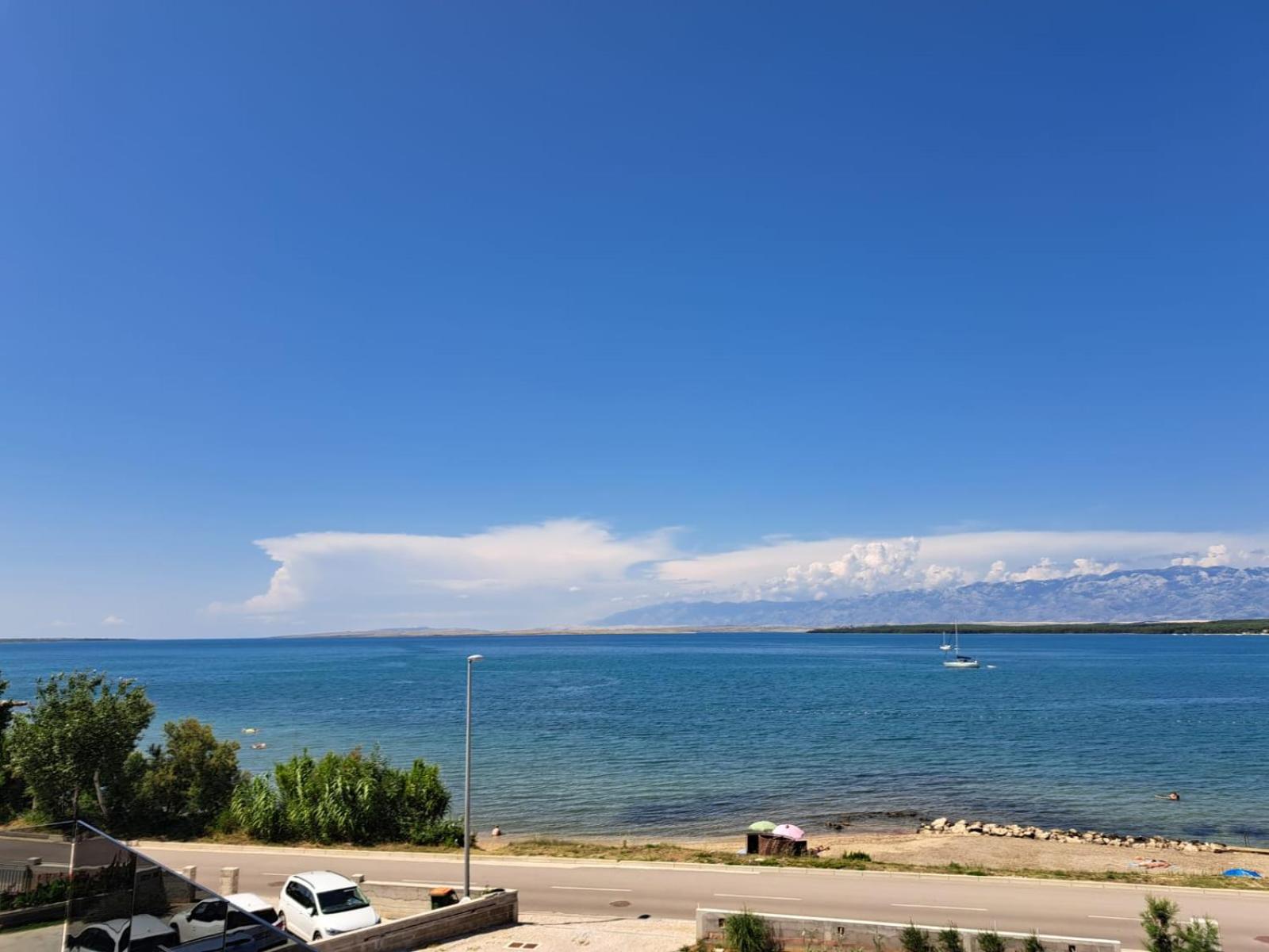 B & R Summer breeze apartments view 4