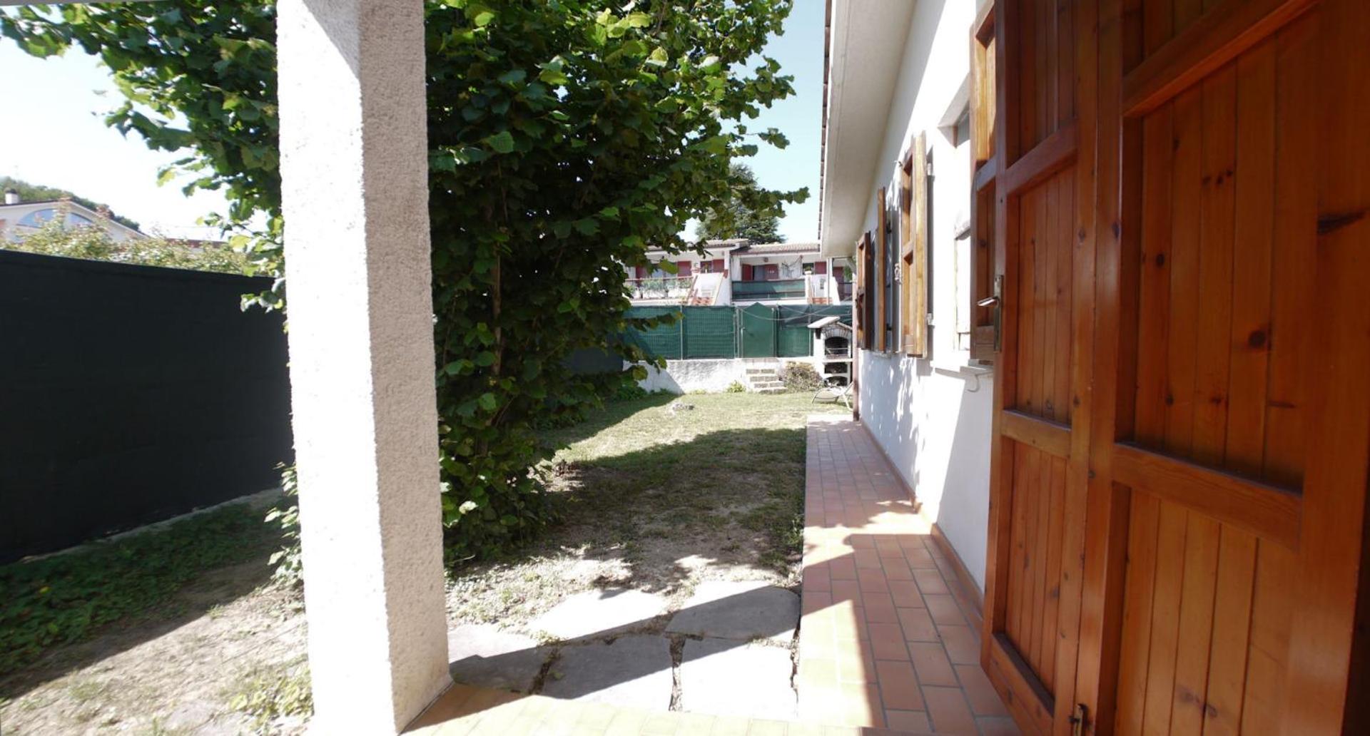 Photo 30