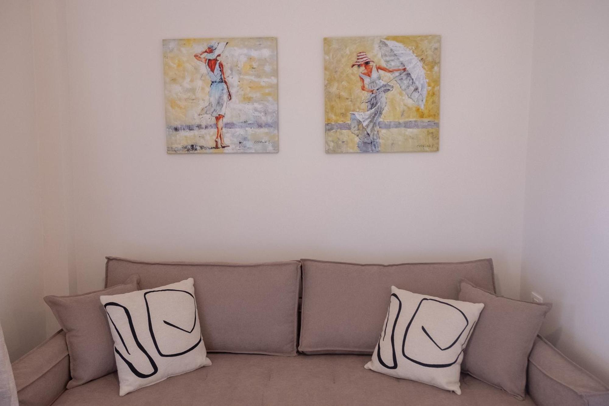 Rousis Studios