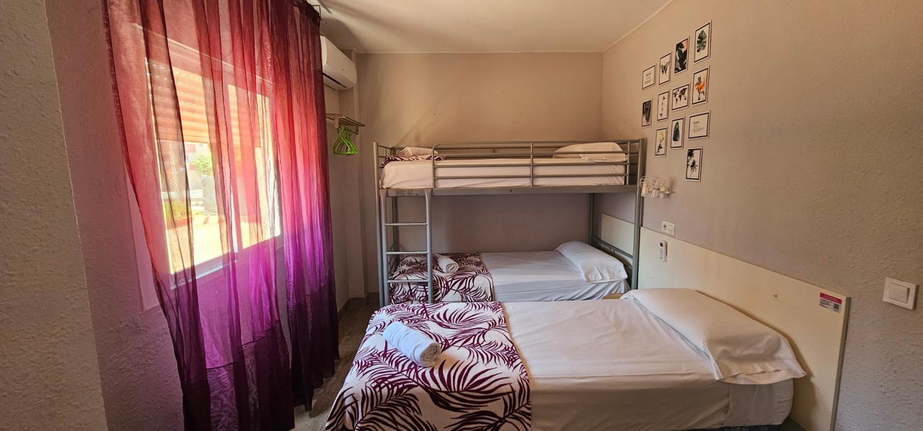 Hostal La Cabaña