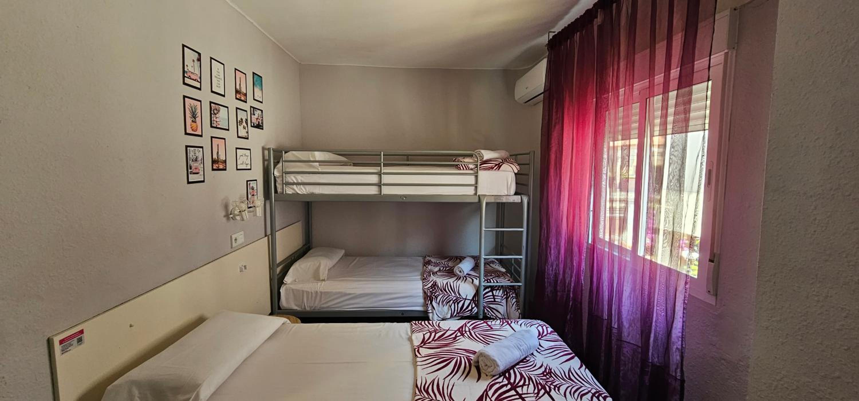 Hostal La Cabaña