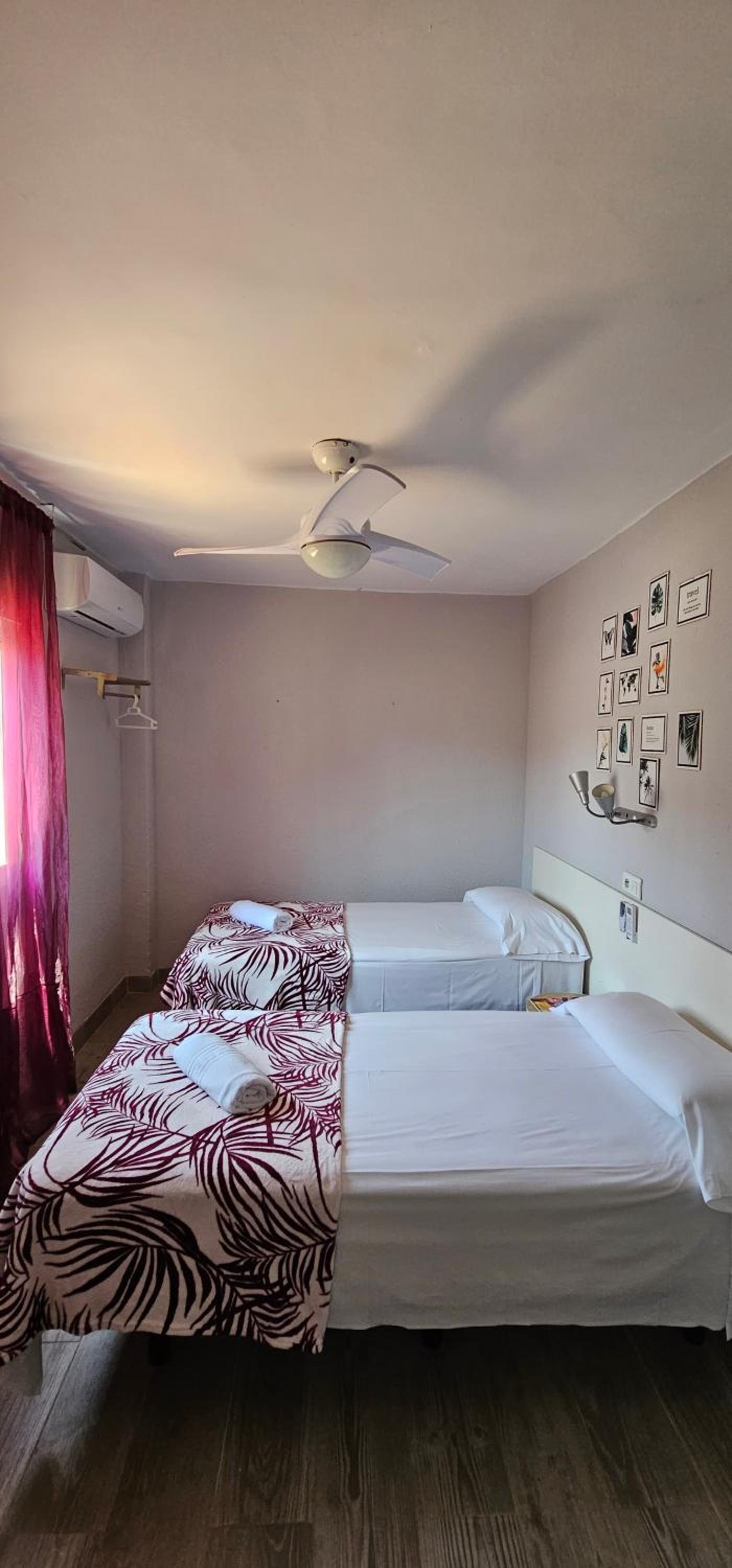 Hostal La Cabaña
