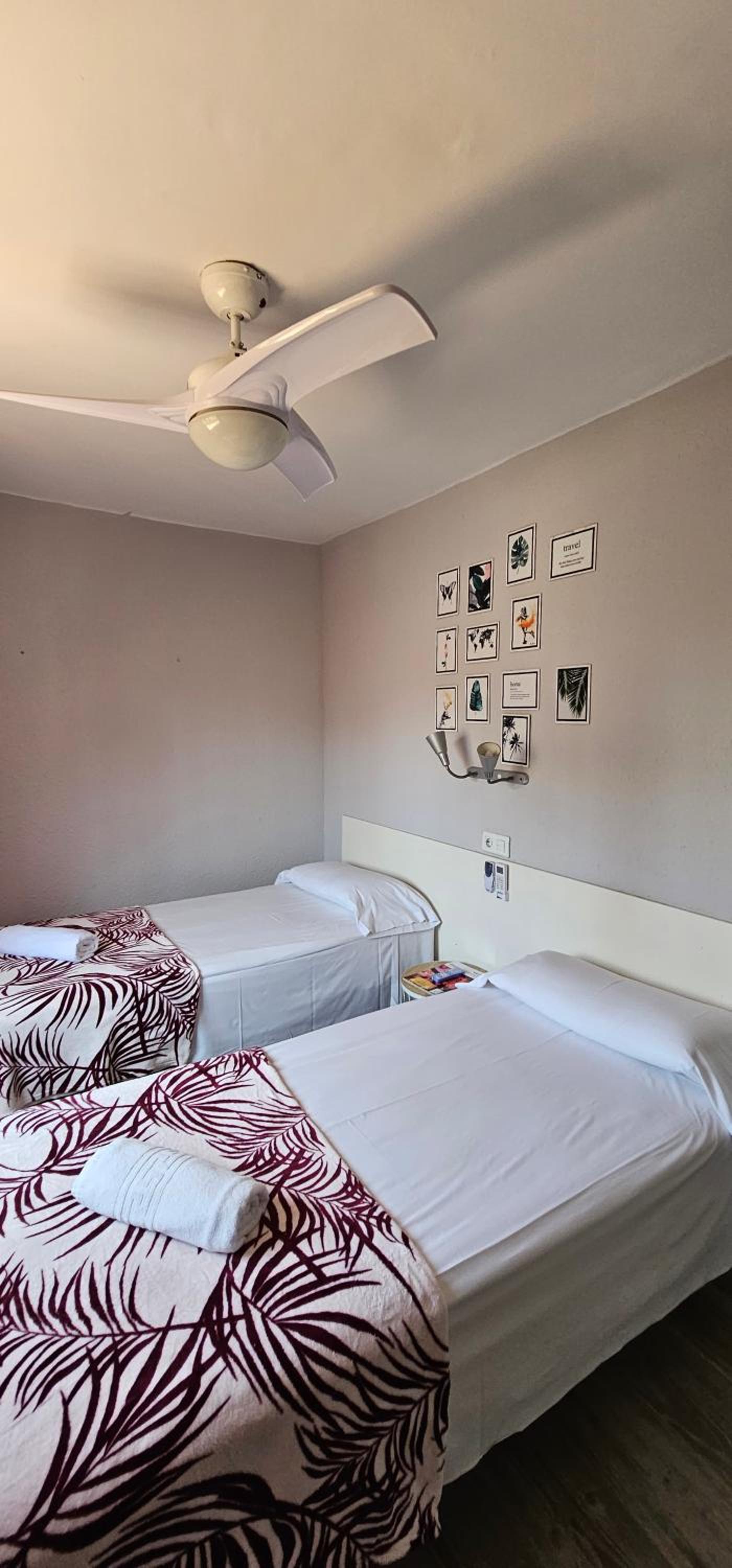 Hostal La Cabaña