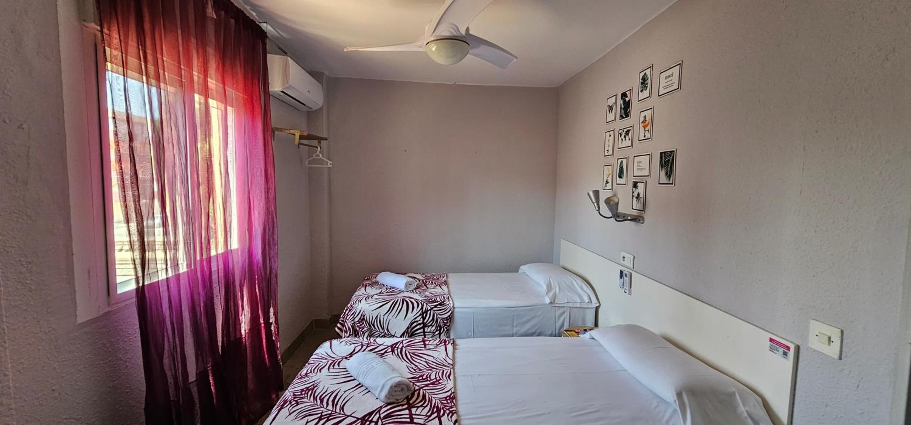 Hostal La Cabaña