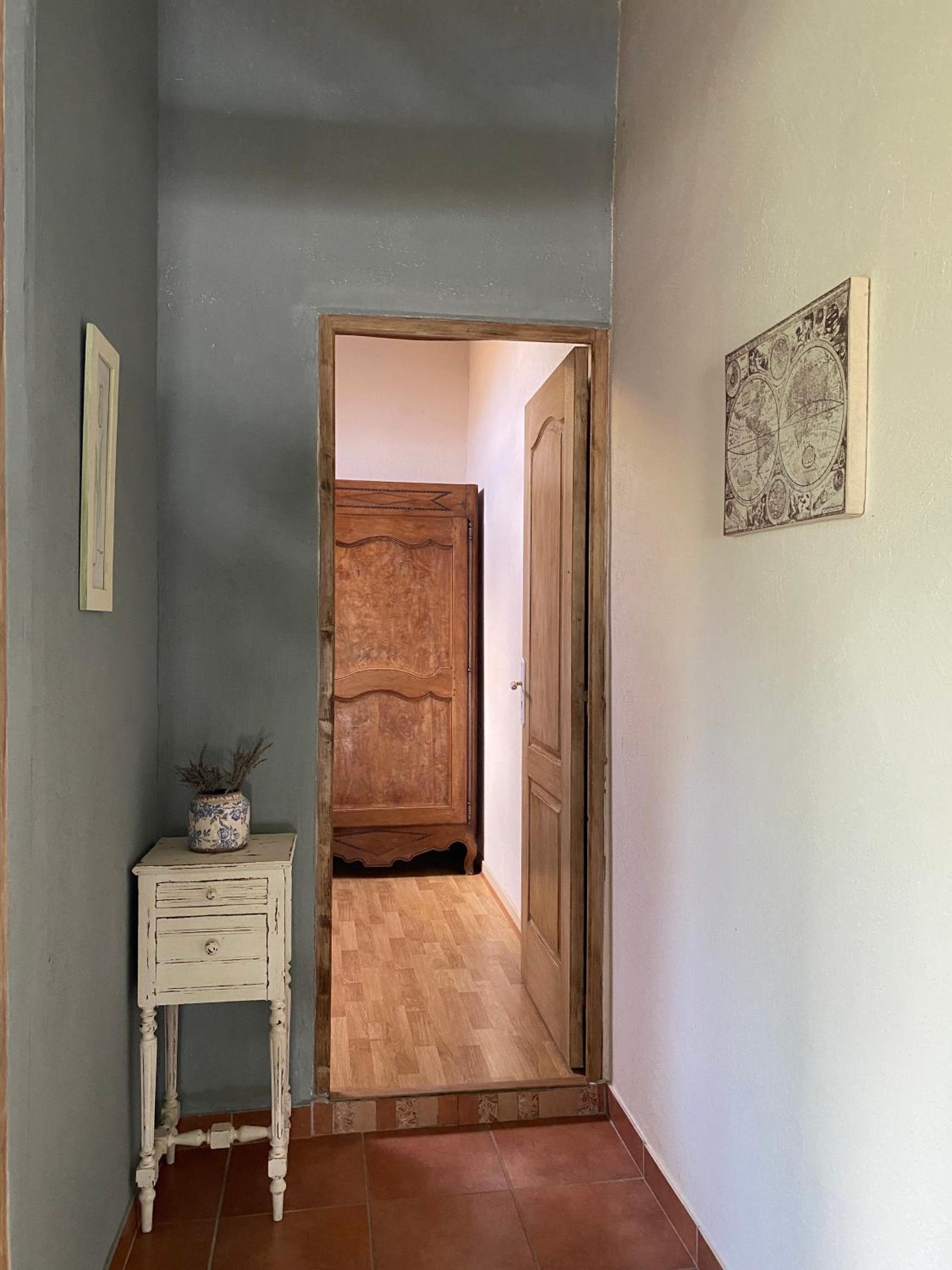 Photo 31