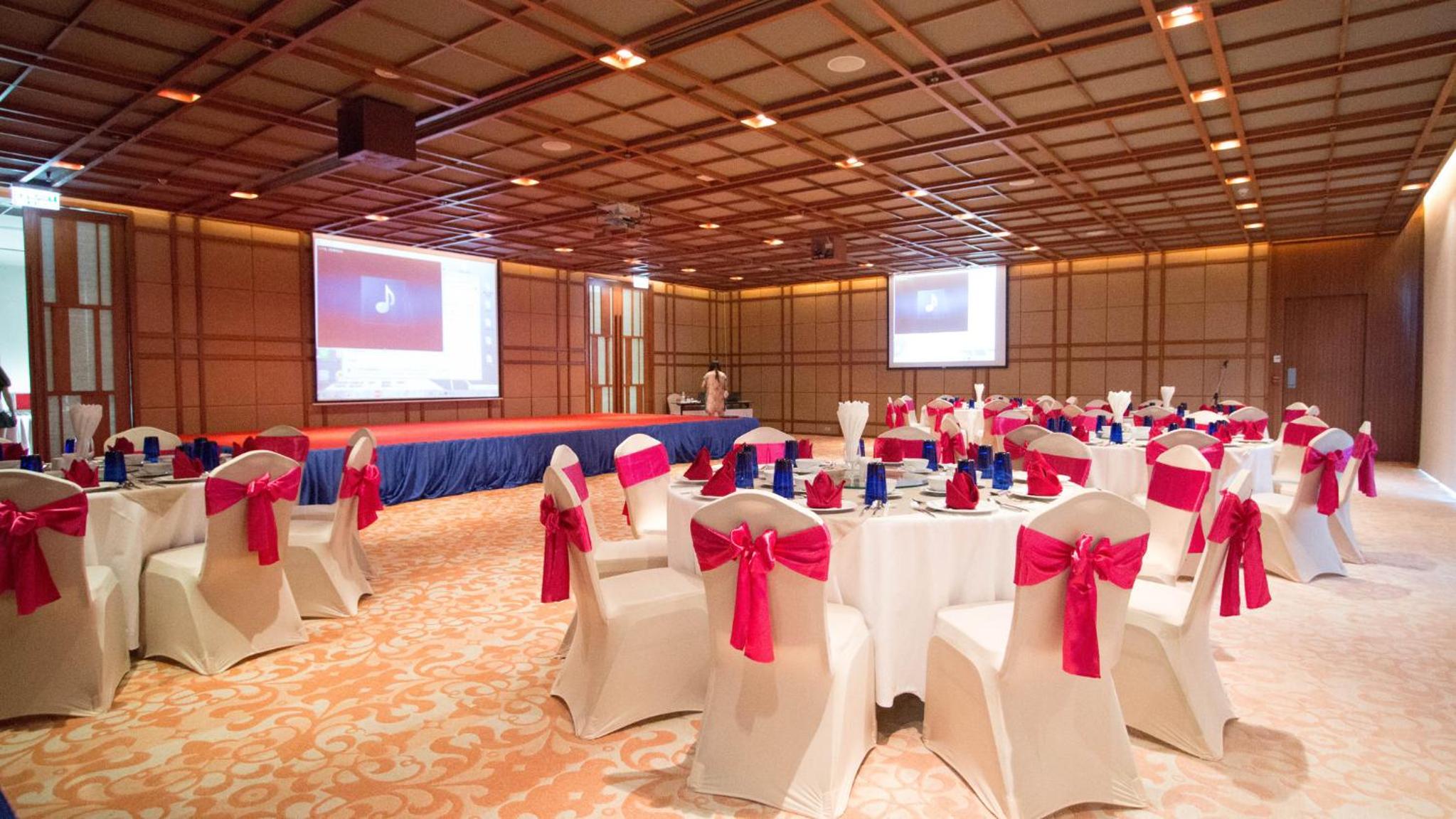 banquet hall