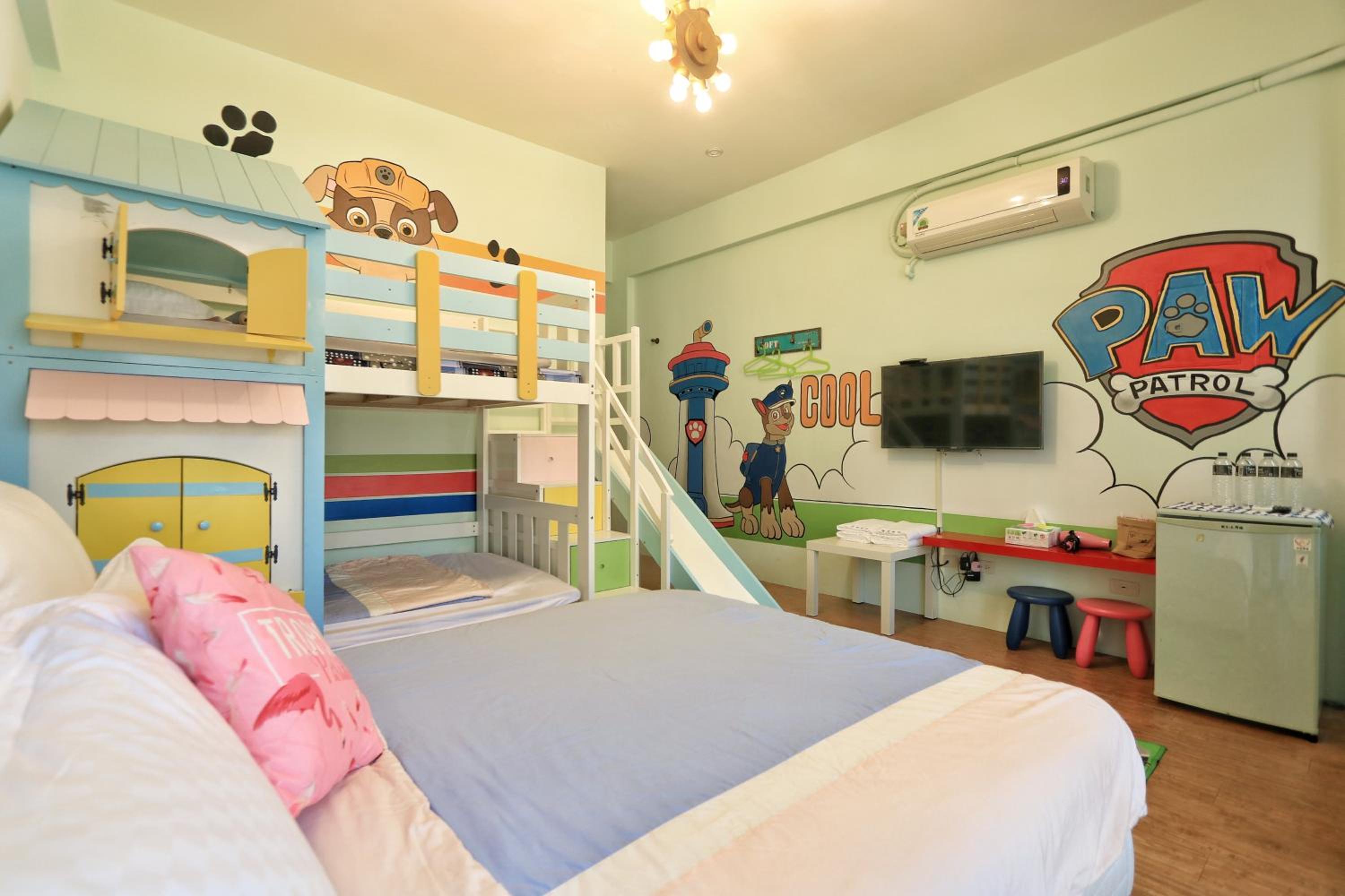 Wind Travel Family Homestay