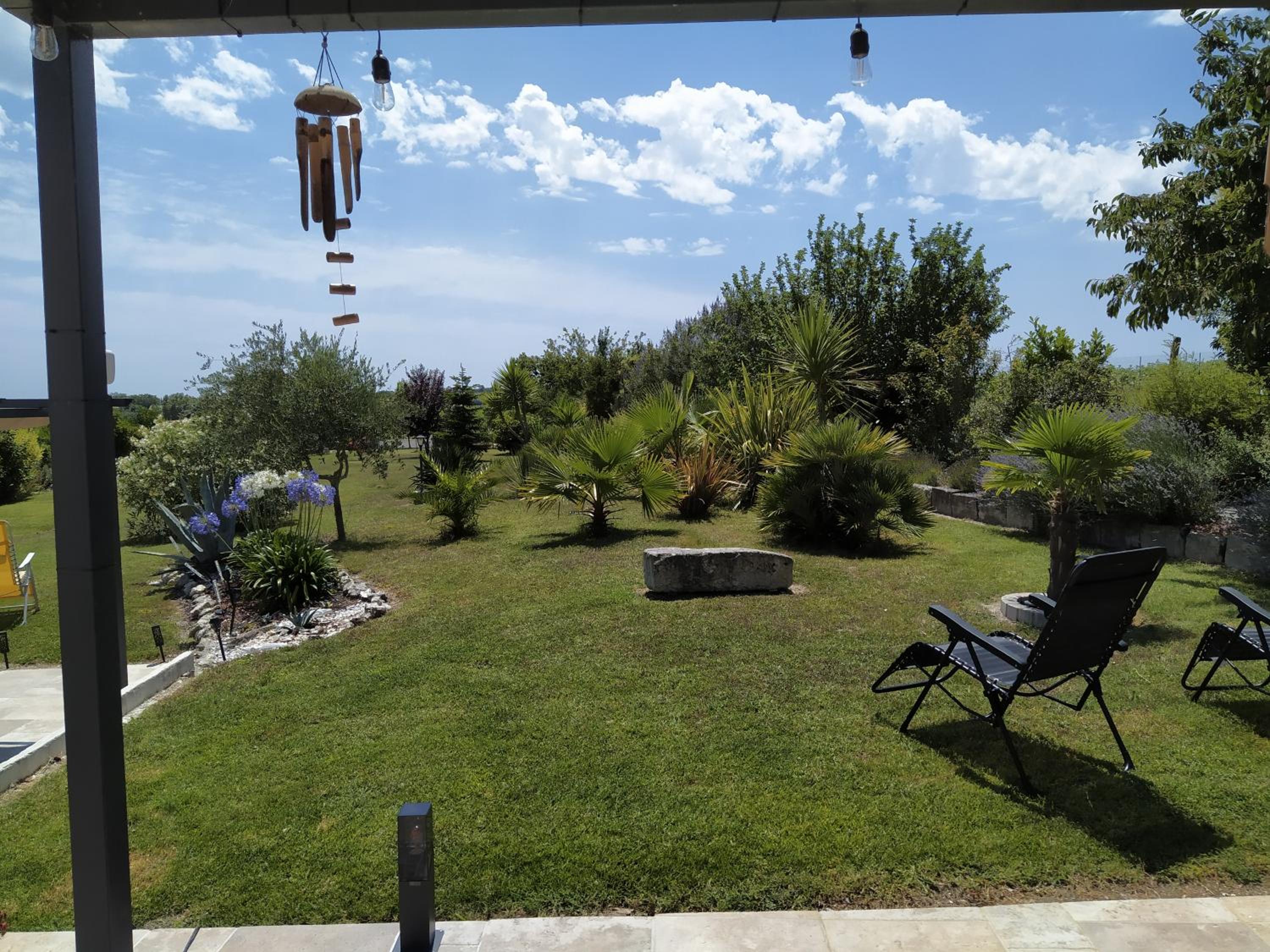 Photo 16