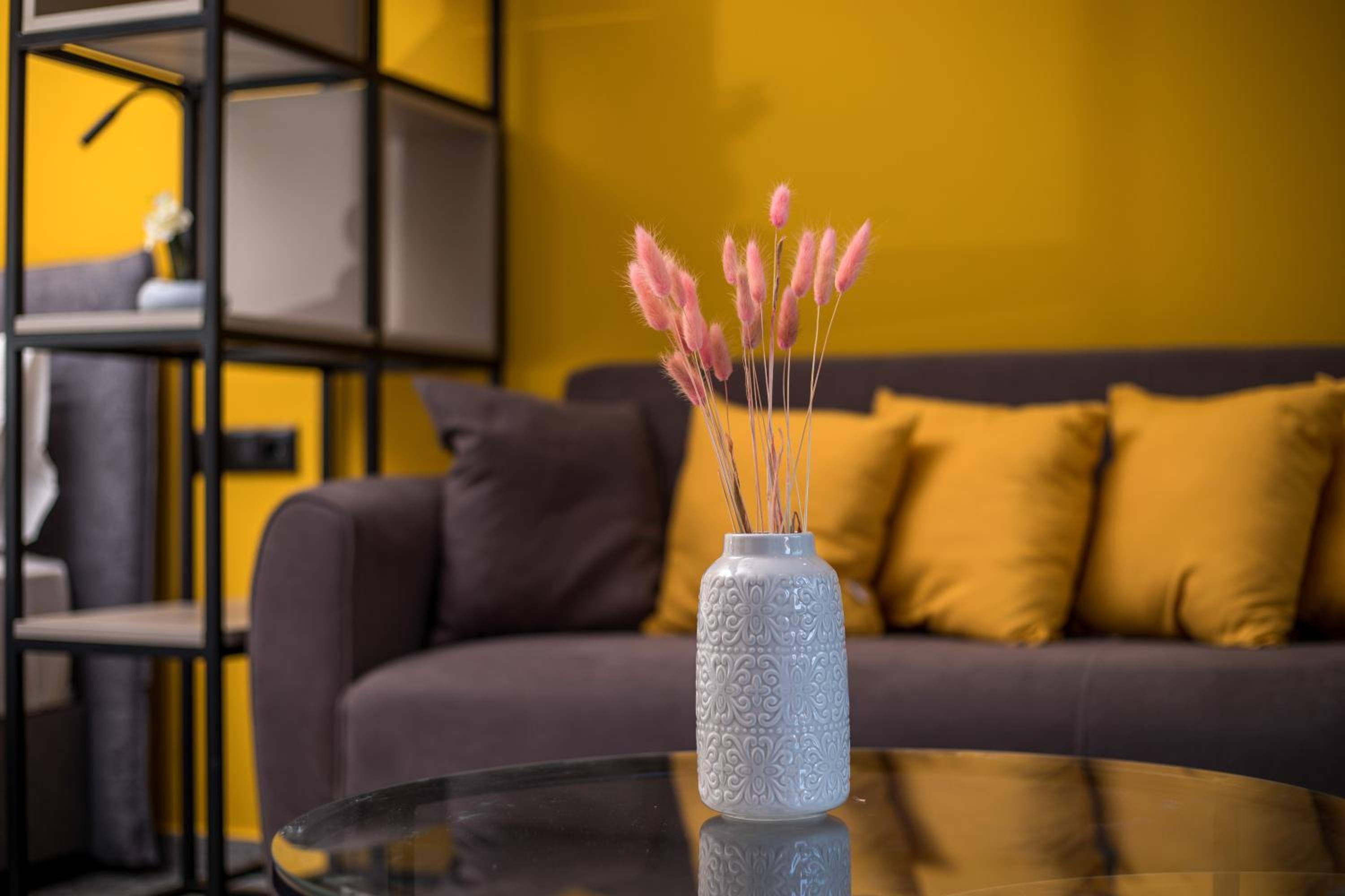 GM Apartments-Rhodes Luxury Living
