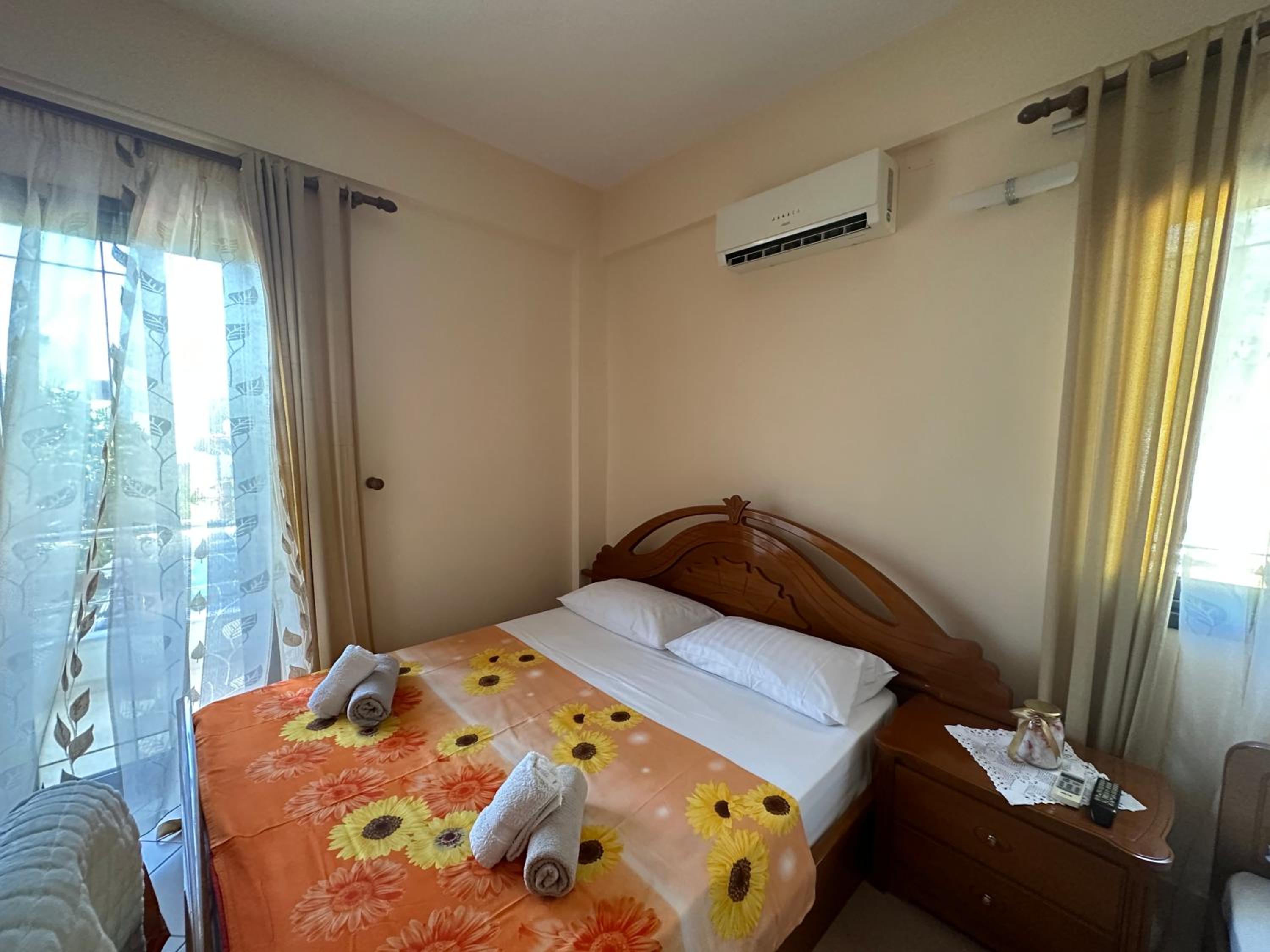 Apartments Meleqi