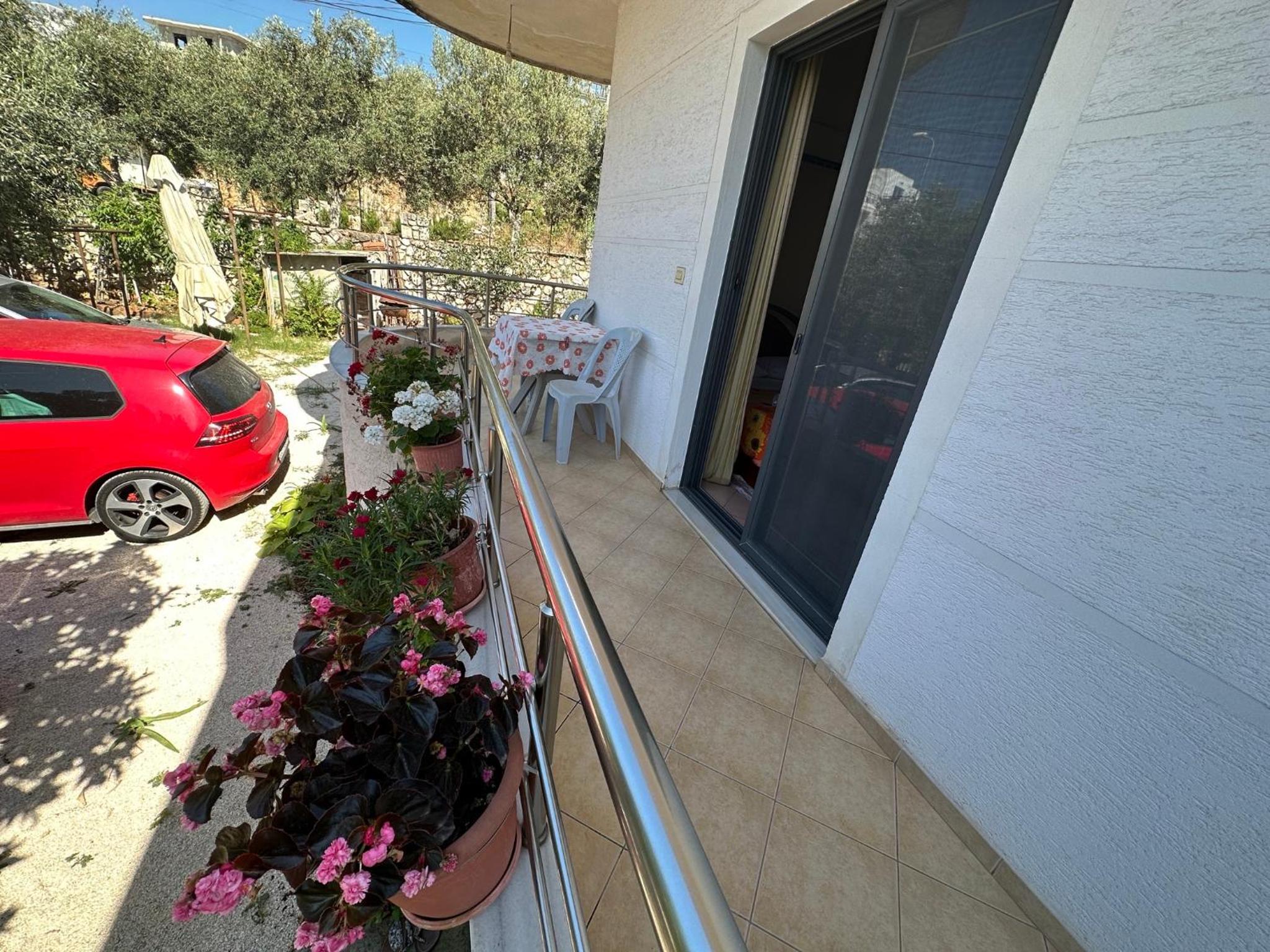 Apartments Meleqi
