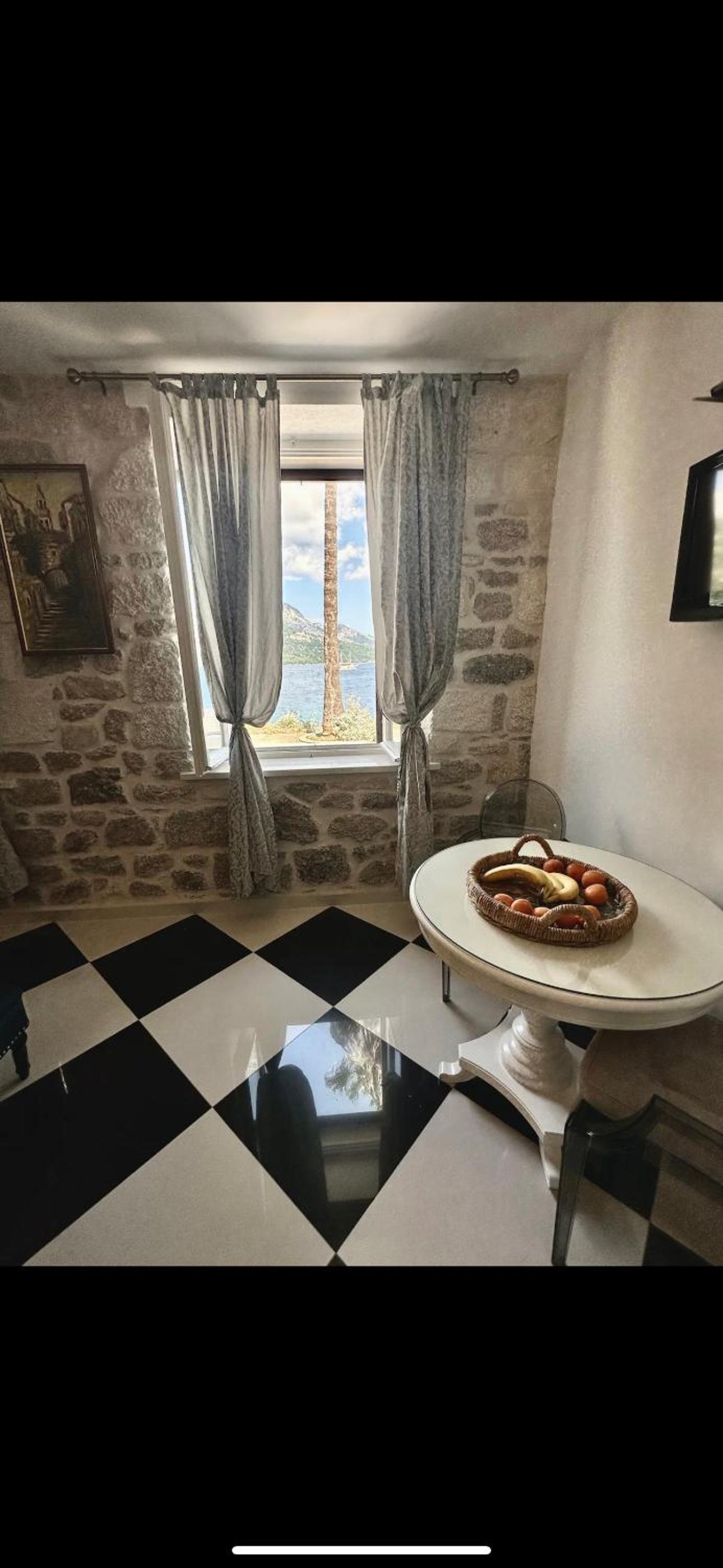 Apartment Romano