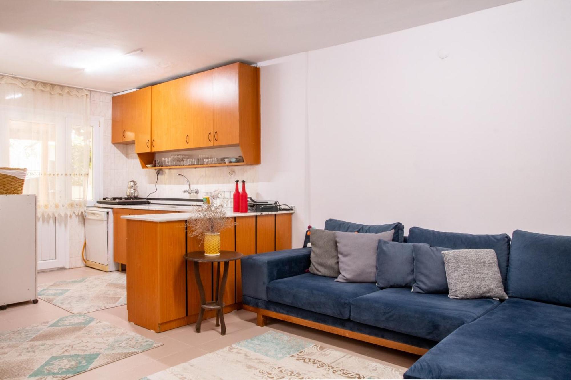 Flat with Large Balcony in Izmir