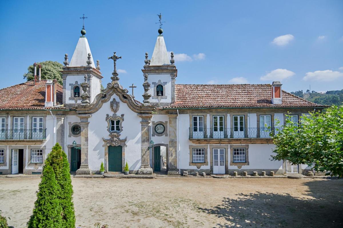 Outeiro Tuías - Manor House view 5