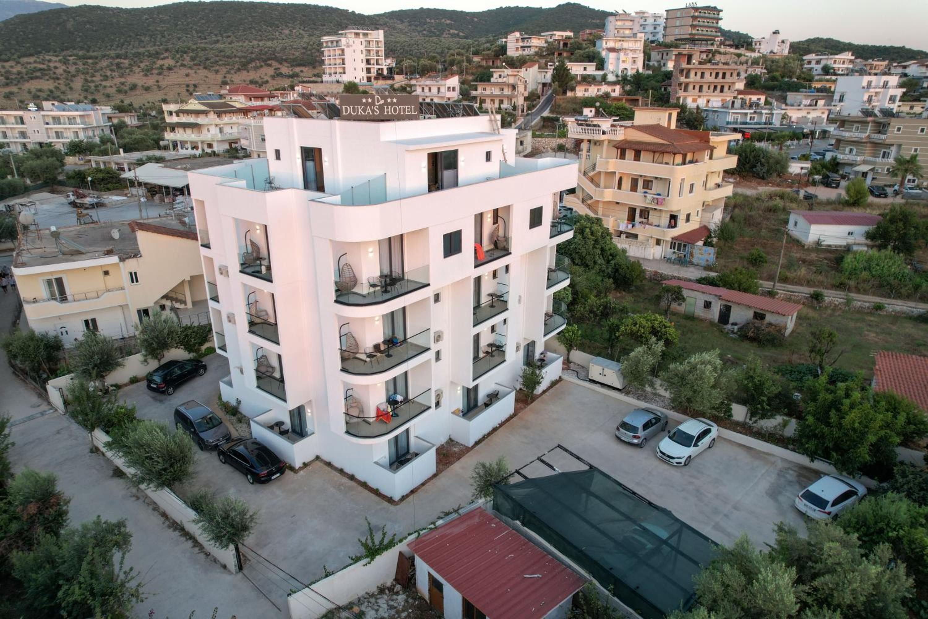 Duka's Hotel 2
