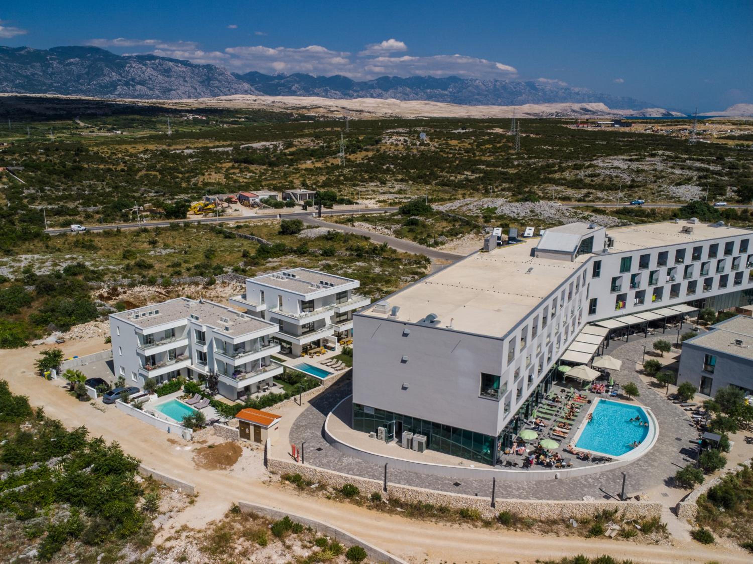 VILLA CALA, Hotel Rooms&Apartments