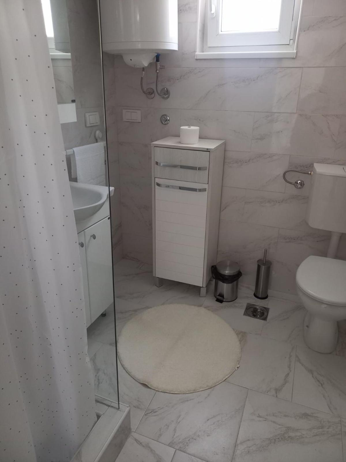 Apartman Flora Vrdnik view 5