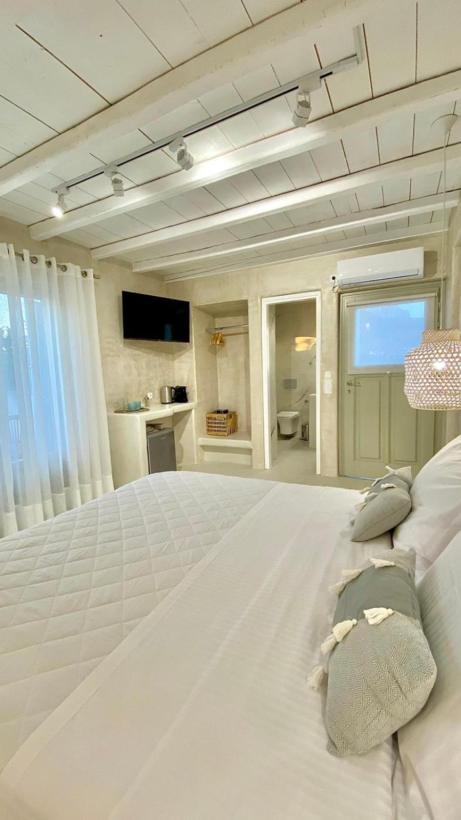 Moustakas Beach Apartments